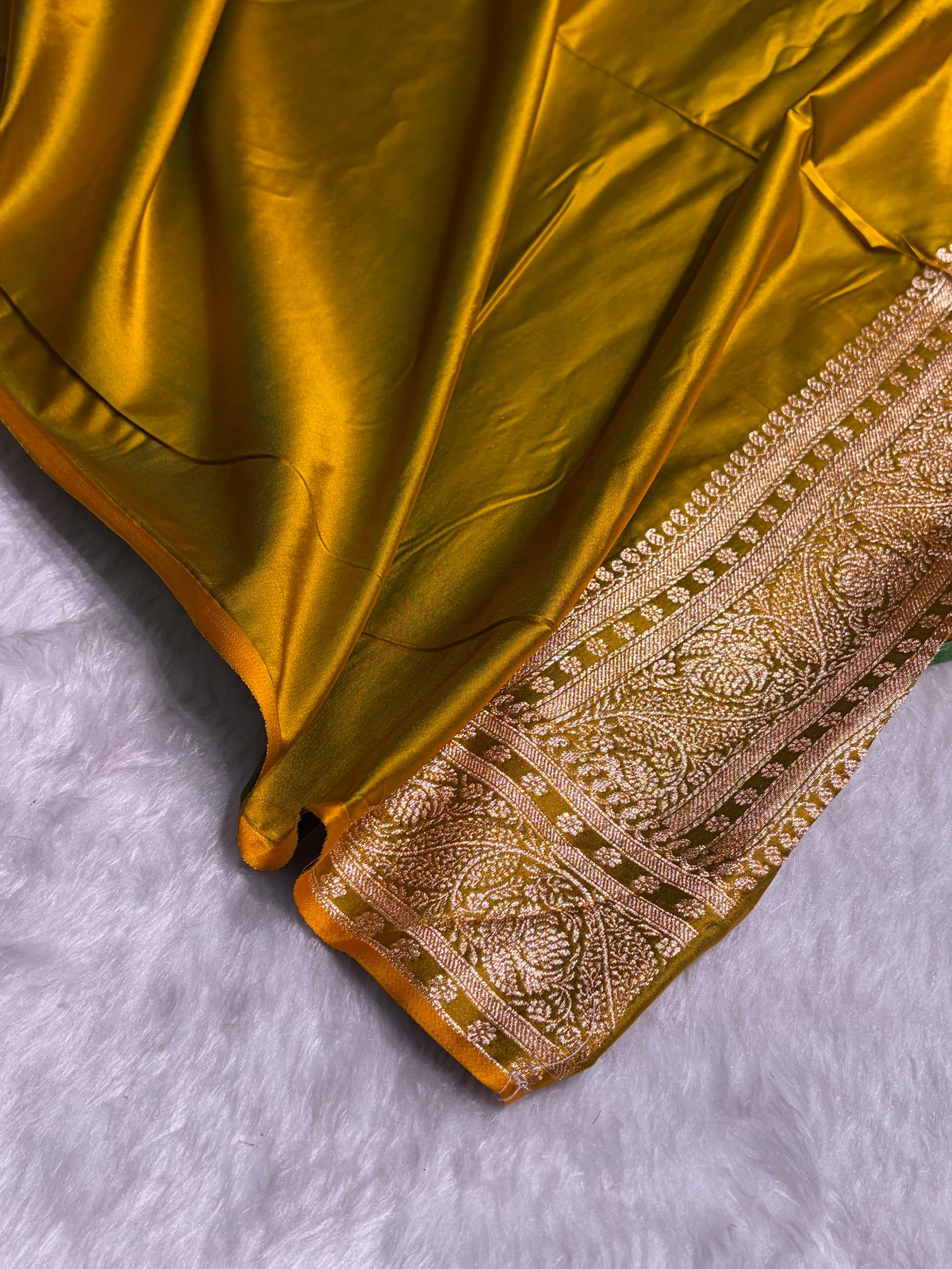 Liril Mahendi Shades Cross Floral Pattern Satin Katan Silk Saree SK79