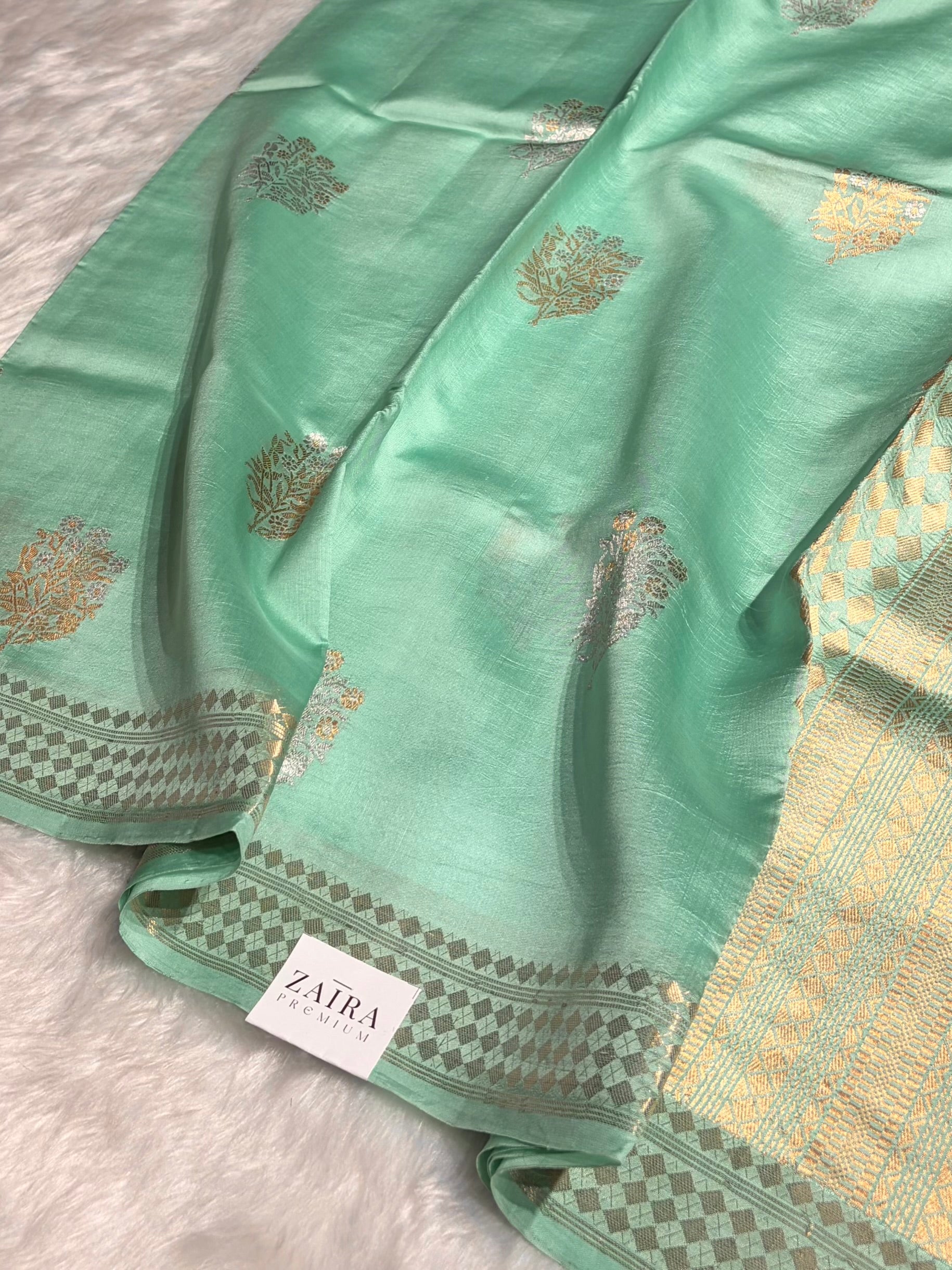Shadow Green Shades Handwoven Pure Raw Mango Silk RM-48