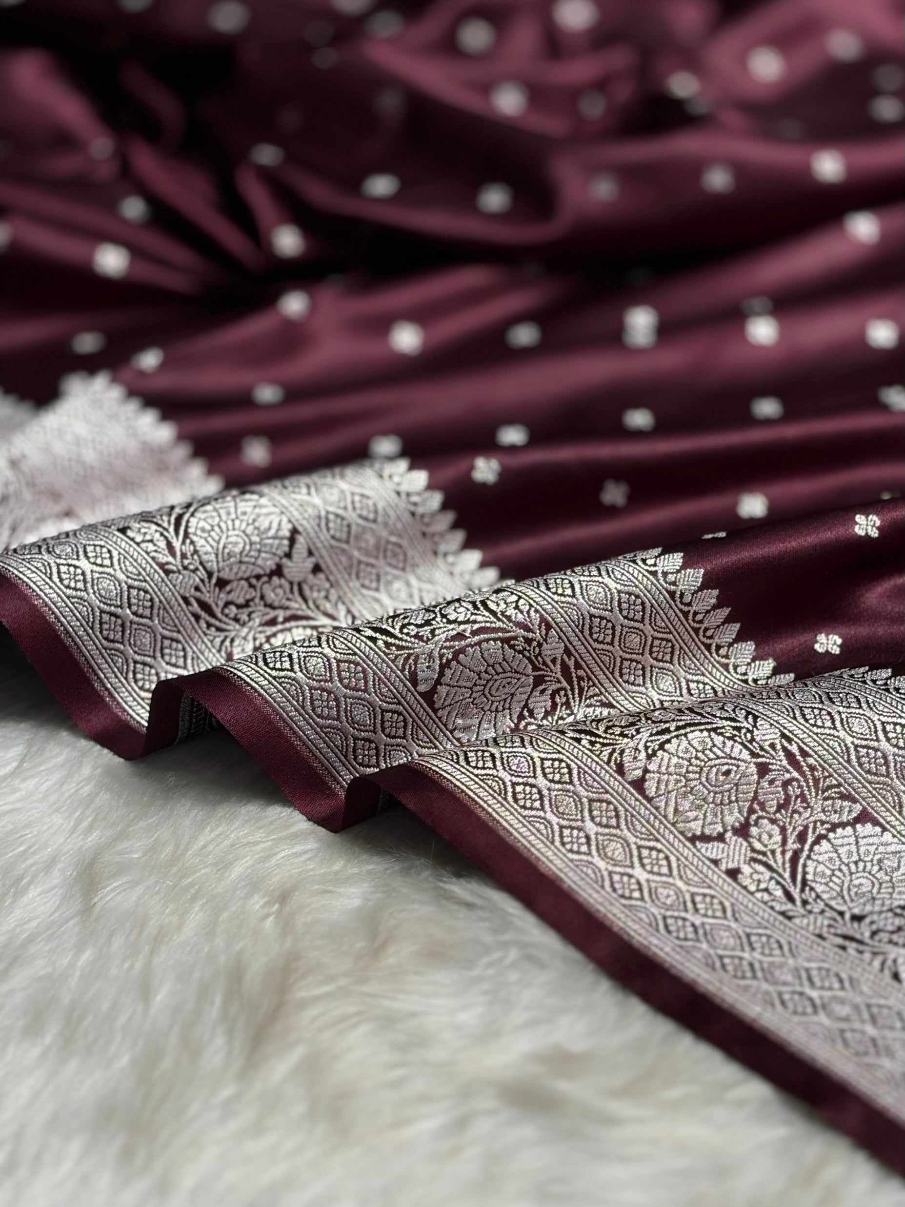 Garnet Shade Booti Mashru Silk Saree MS38