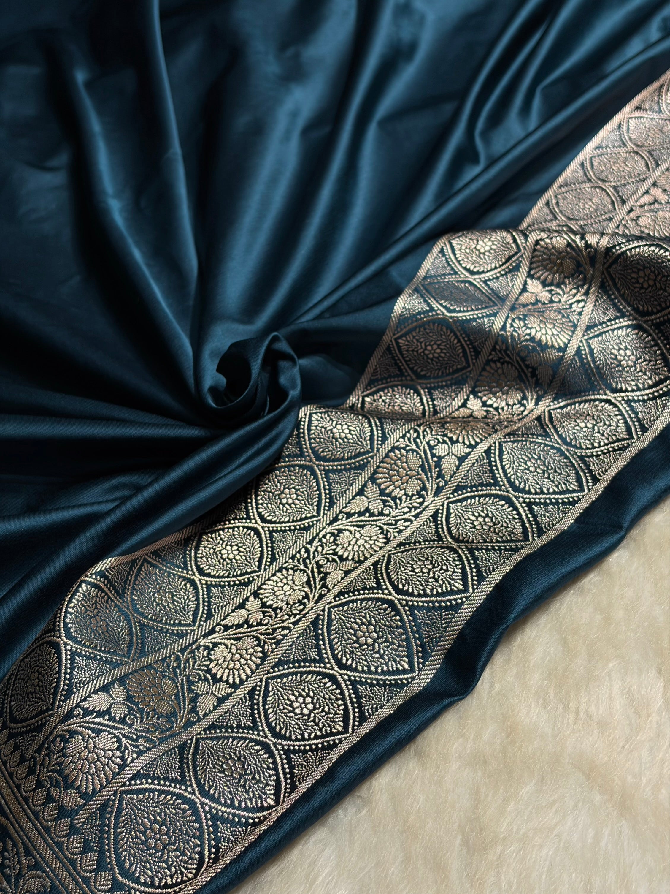 German Blue Shades Booti Mashru Silk Saree MS68