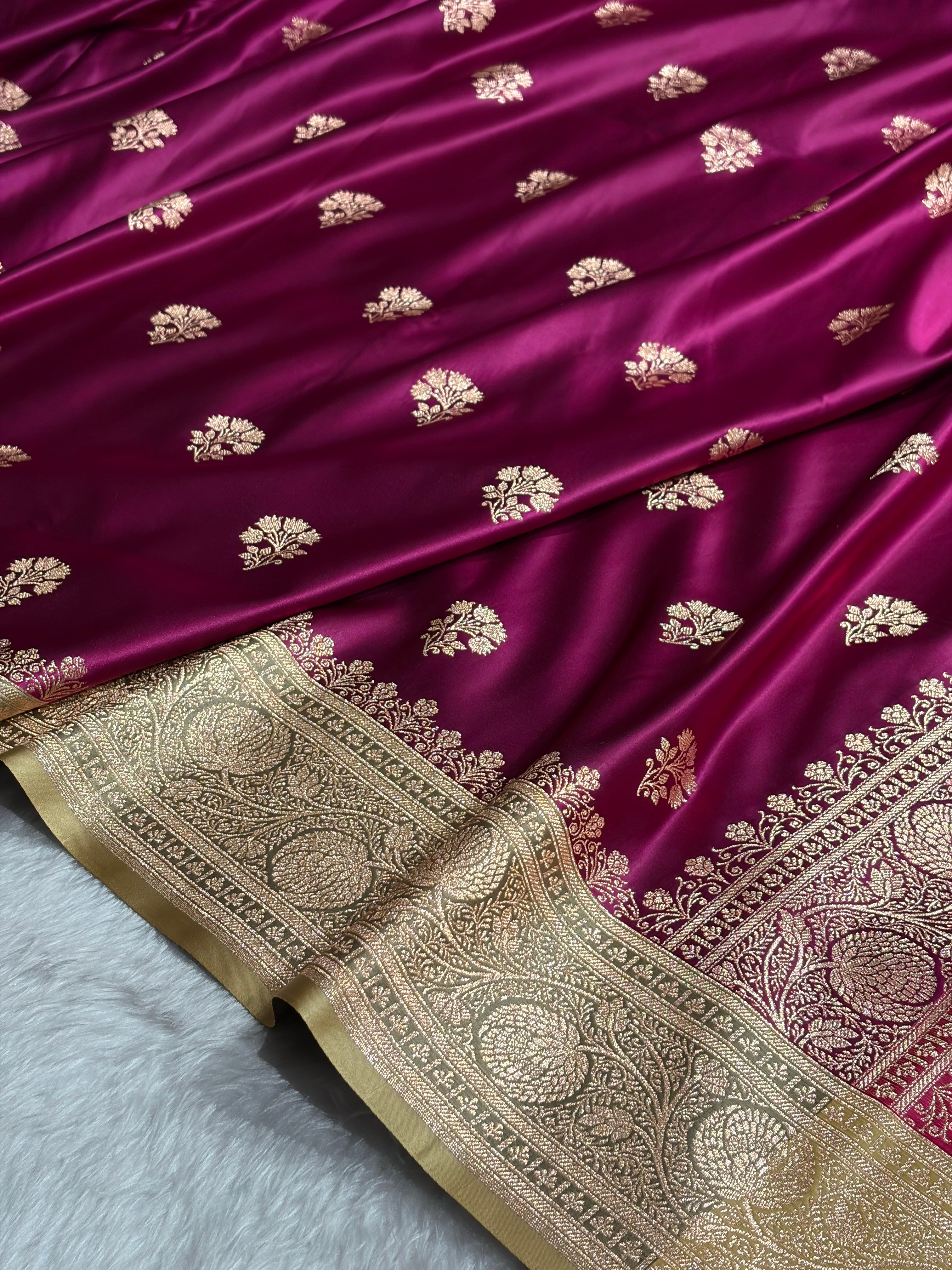 Wine - Cream Banarasi Boota Katan Silk Saree SKM29