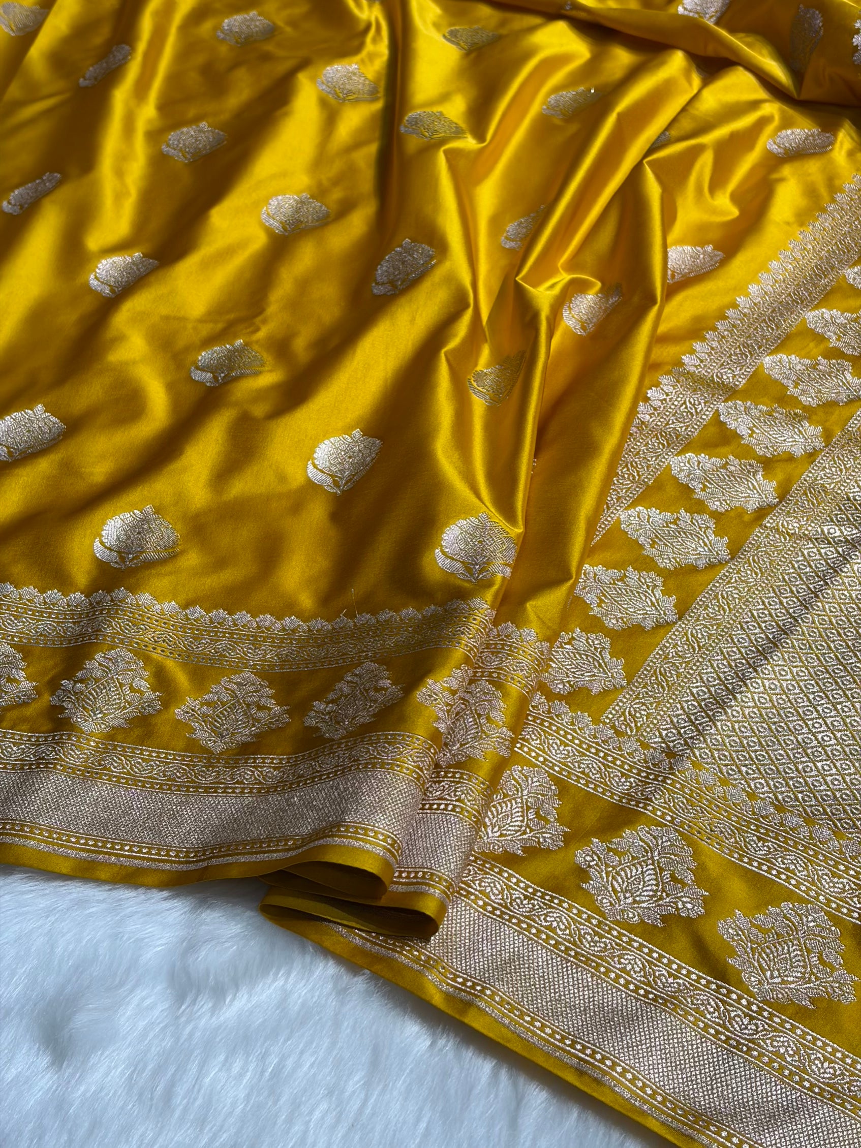 Mustard Gold Boota Motif Mashru Silk Saree MS43