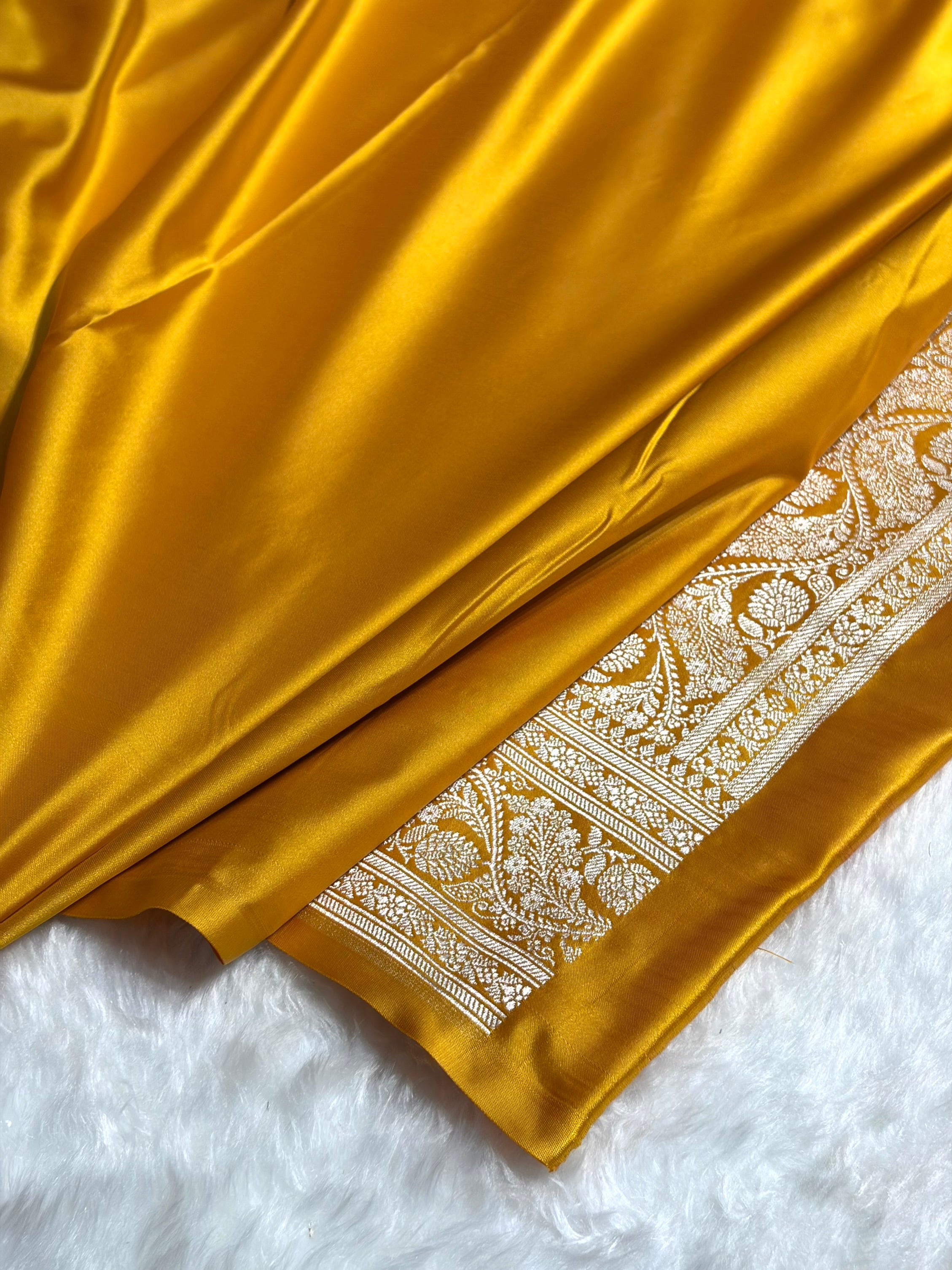 Mustard Shades Tanchoi Motif Mashru Silk Saree MST-11