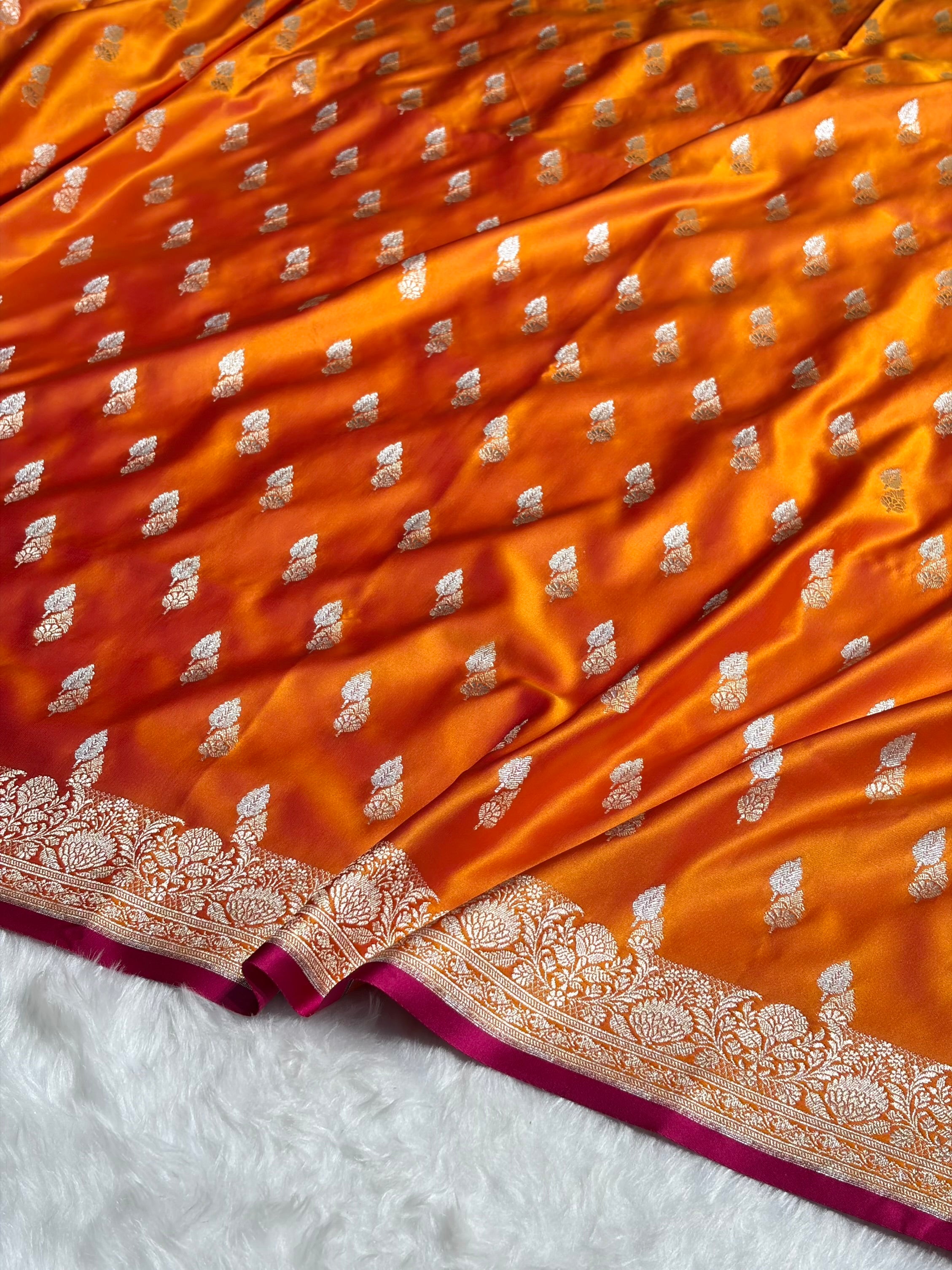 Fire Gold Shades Floral Booti Mashru Silk Saree MSM-69