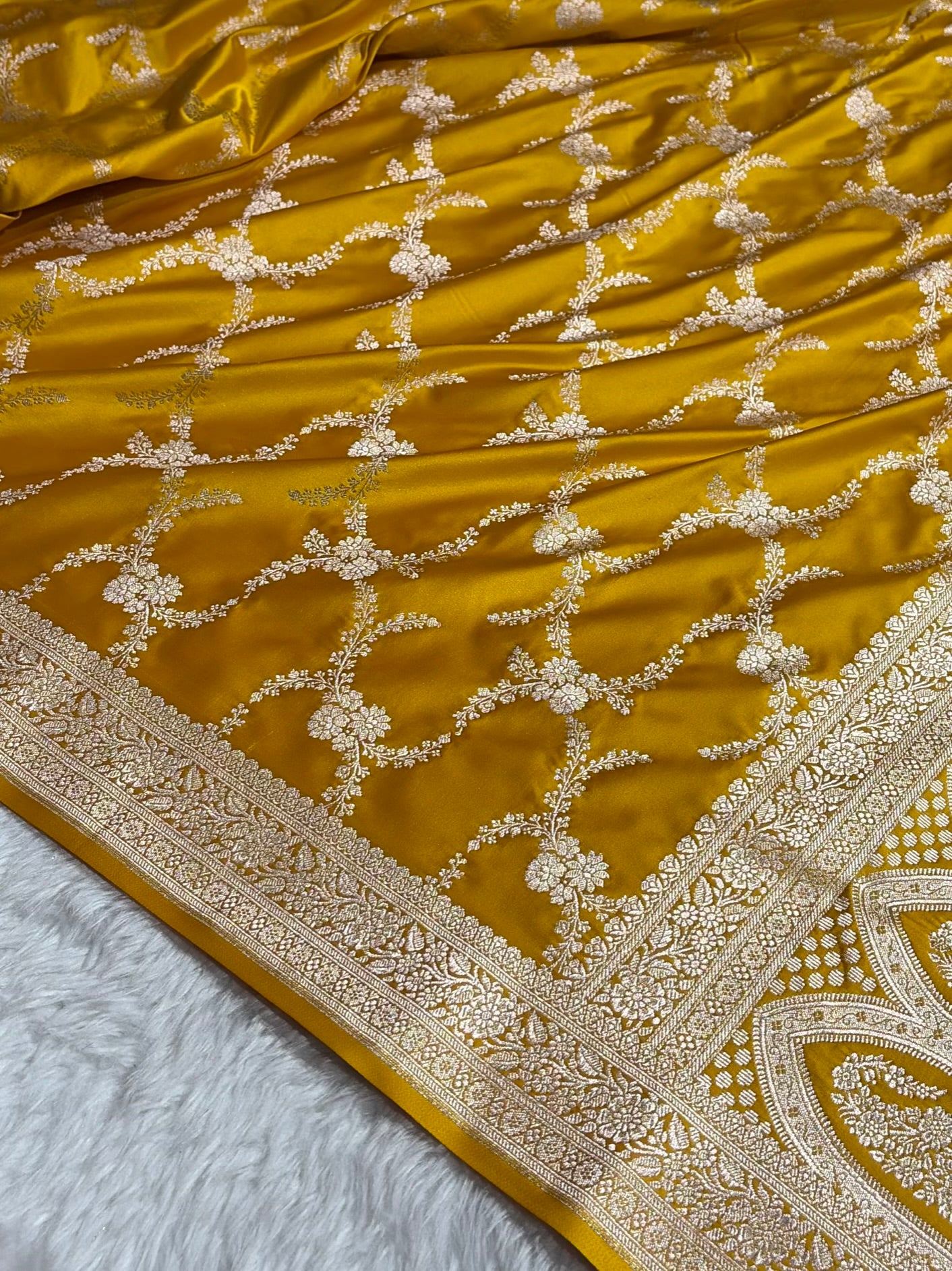 Rich Mustard Yellow Shades Banarasi With Floral Border Mashru Silk Saree MSM-127