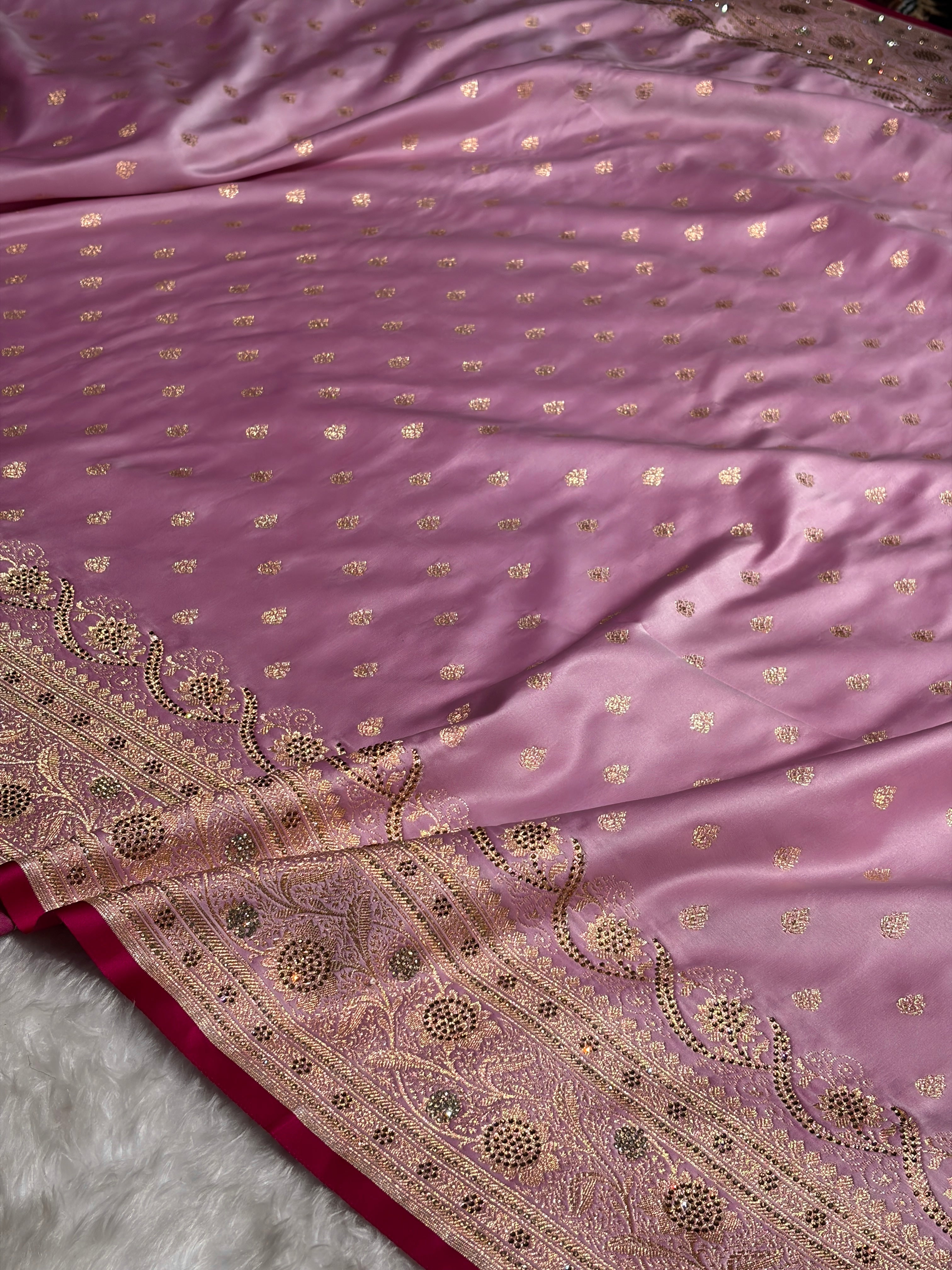 Banarasi Katan Silk Saree In light Lavender Shades With Swarovski Work BSK08