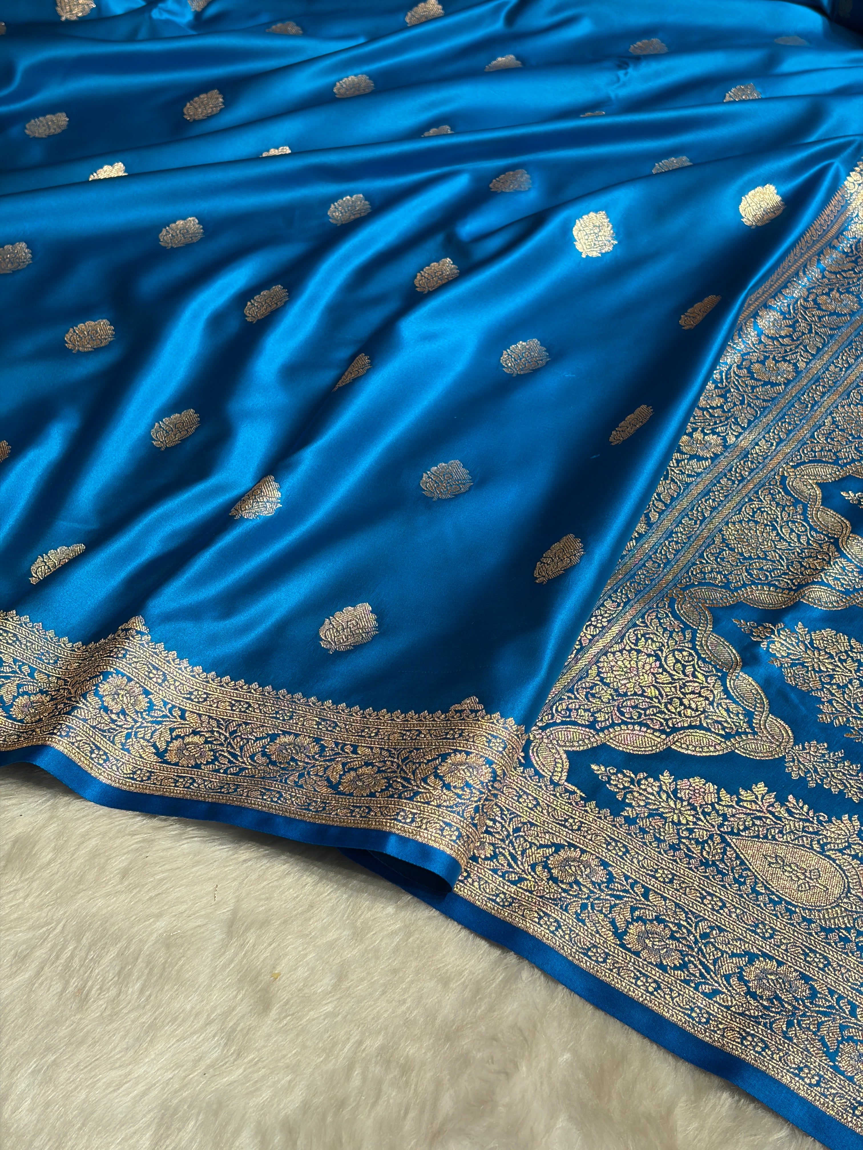 Firozi Booti Pattern Satin Katan Silk Saree SK65