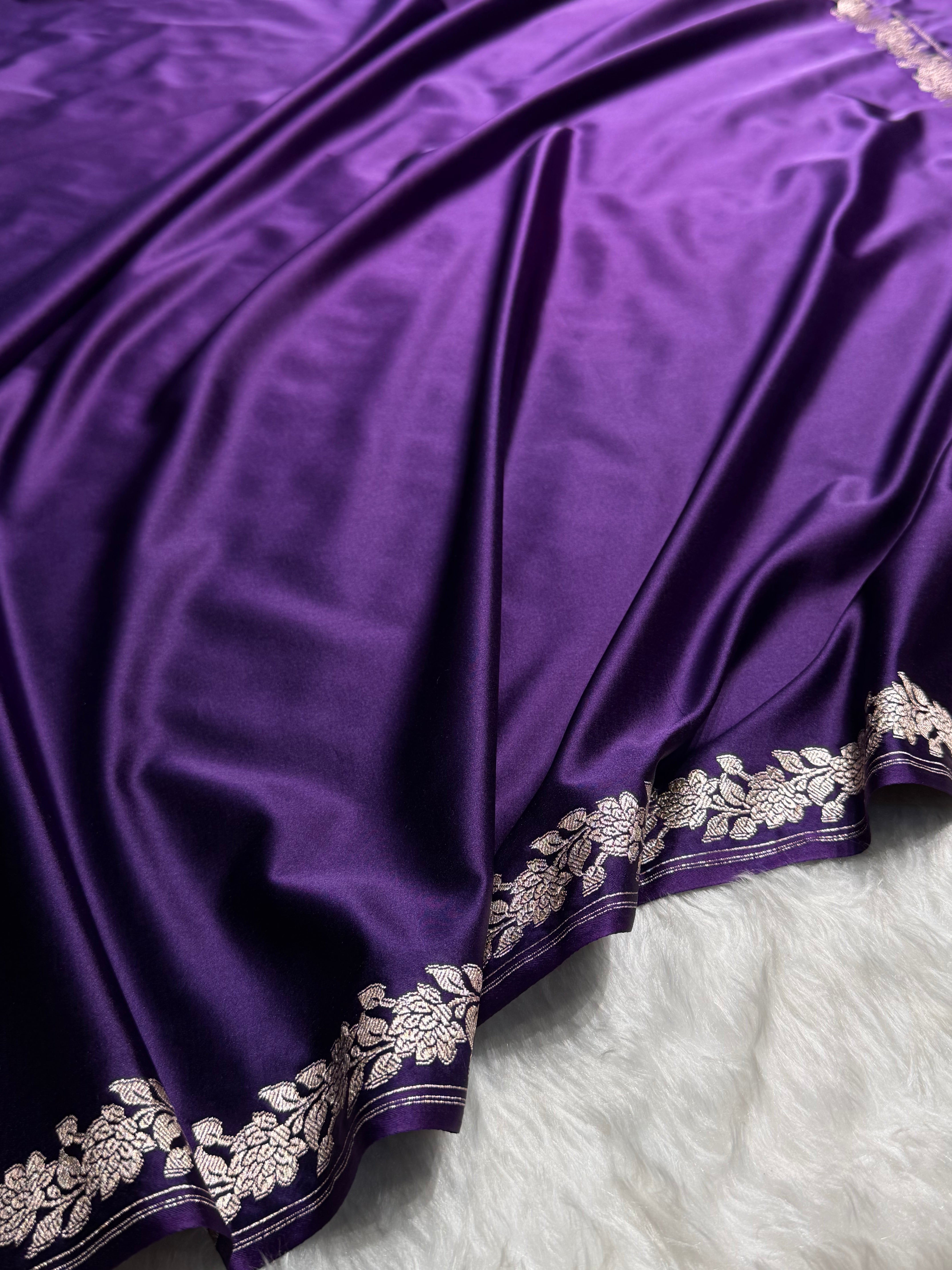 Banarasi Purple With Floral Border Plain Mashru Silk Saree MS80