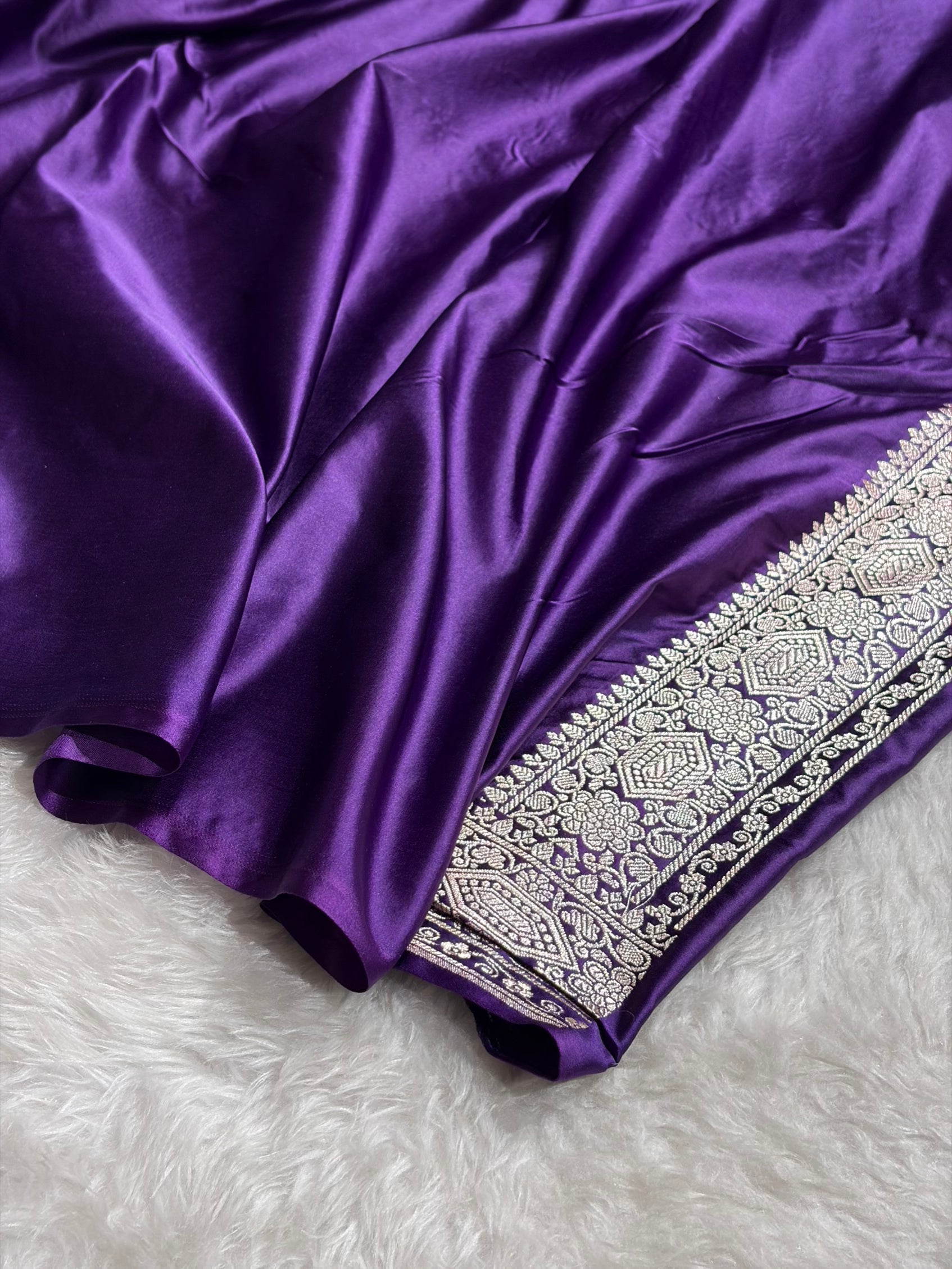 Banarasi Purple Shades Floral Mashru Silk Saree MCS92