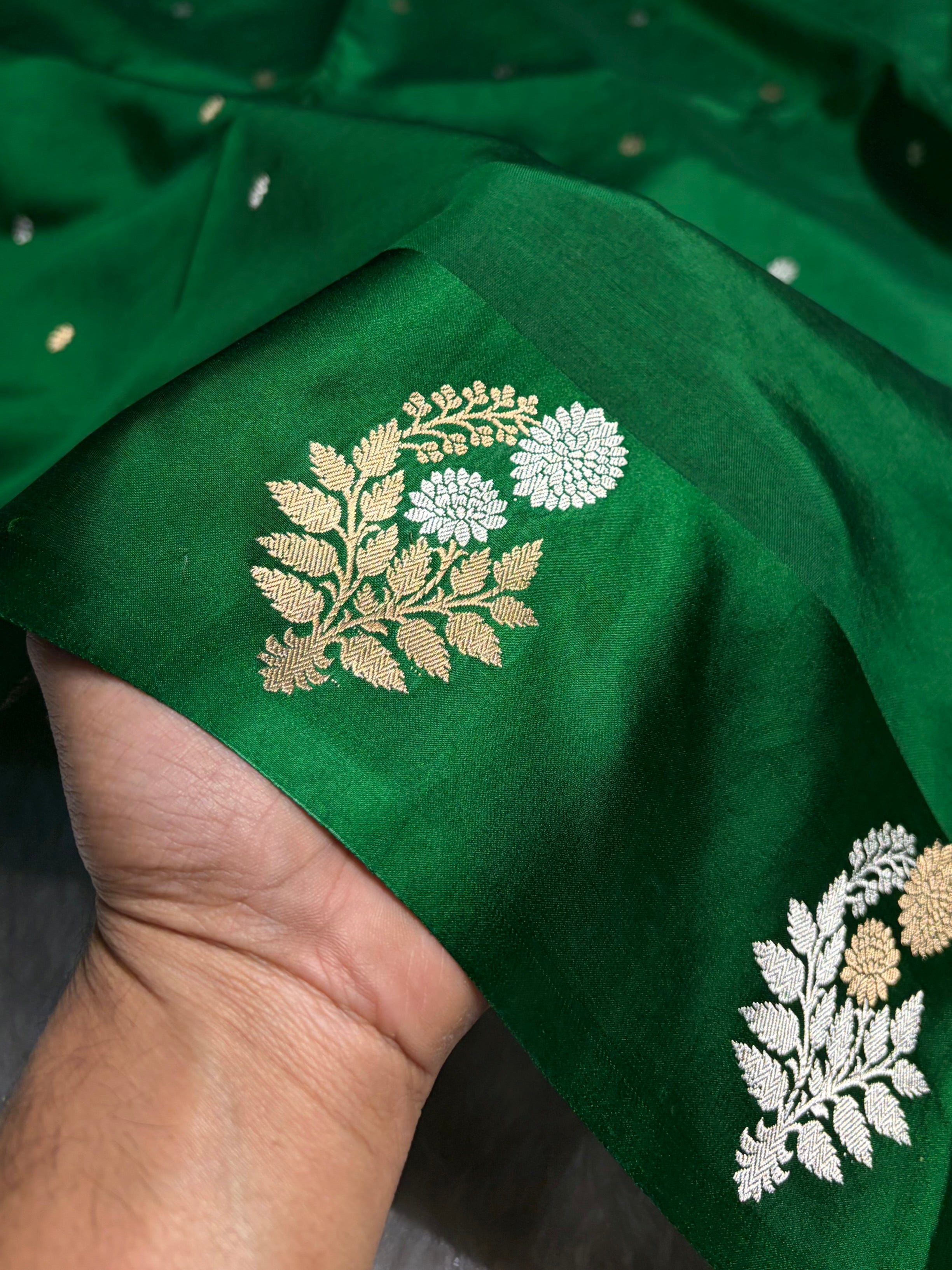 Bottle Green Shade Handwoven Kaduwa Pure Katan Raw Silk RM-05