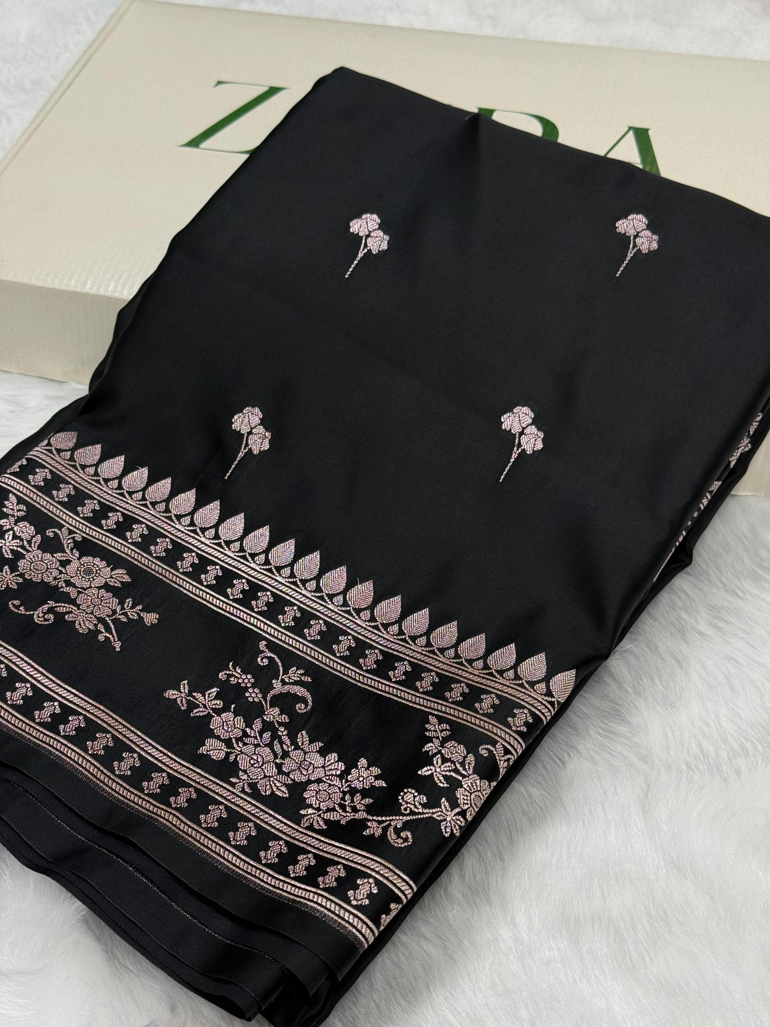 Black Shades Floral Boota Mashru Silk Saree