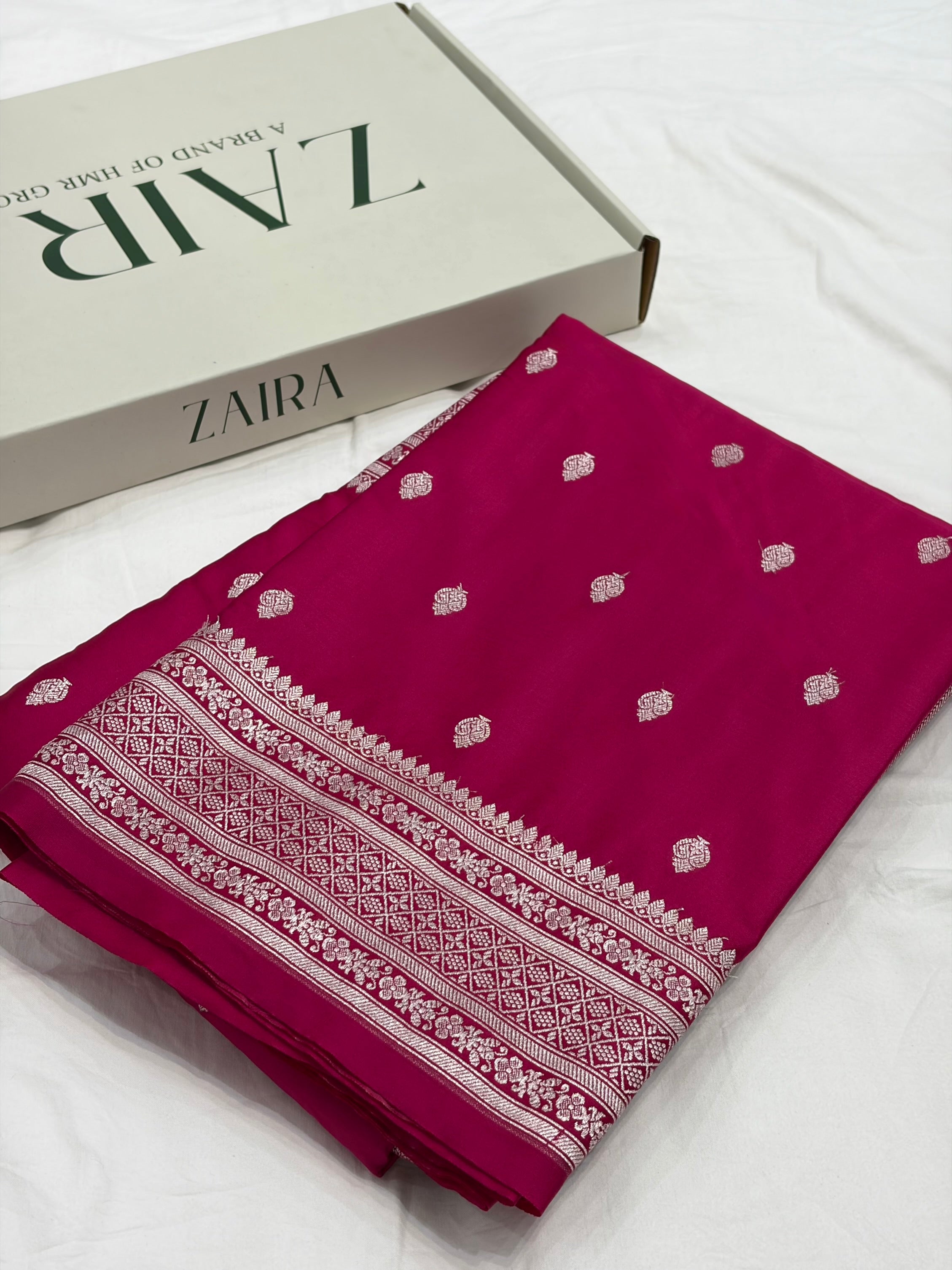 Rani Shade With Booti Pattern Mashru Silk Saree