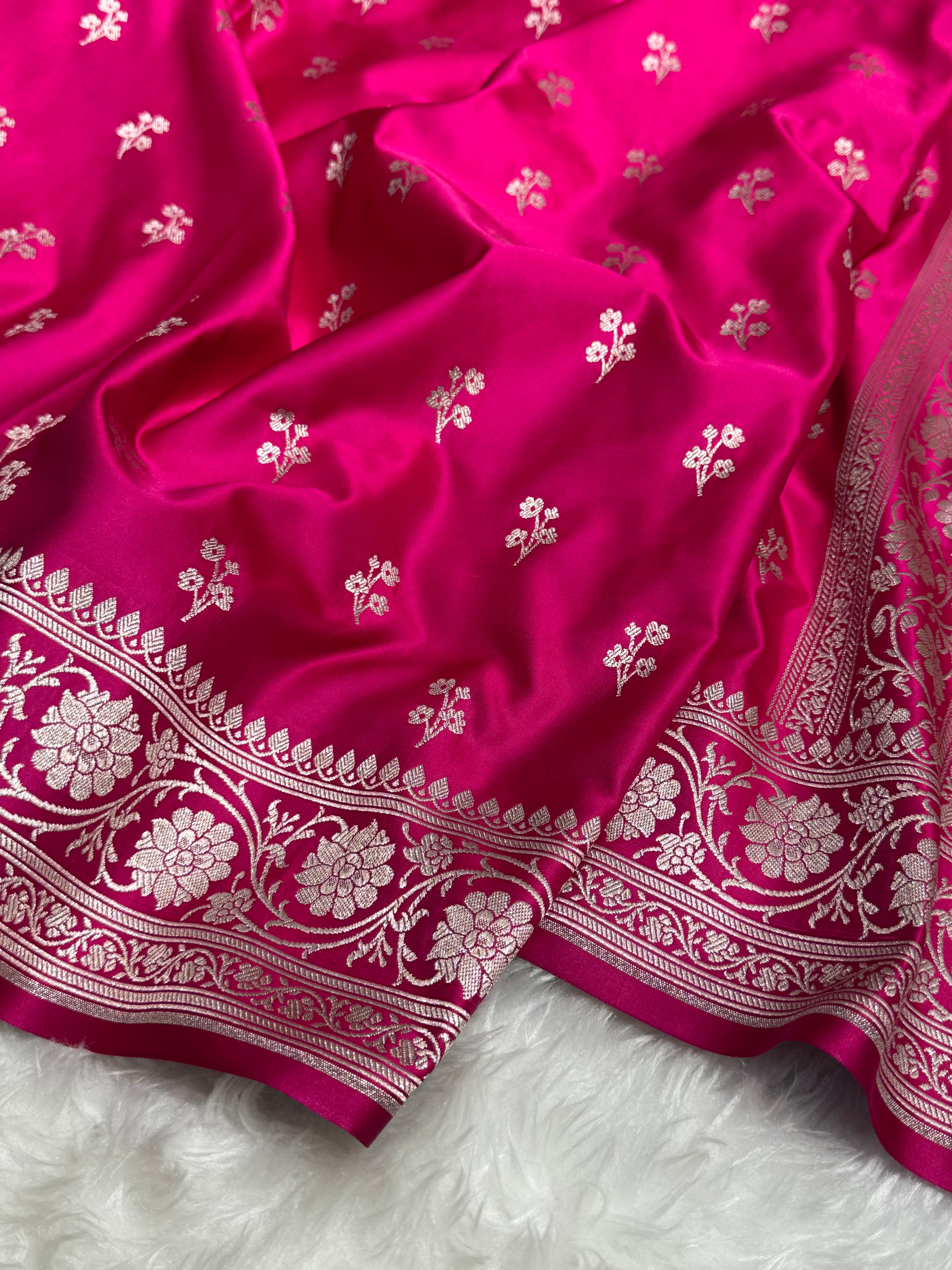 Rani Booti Mashru Silk Saree