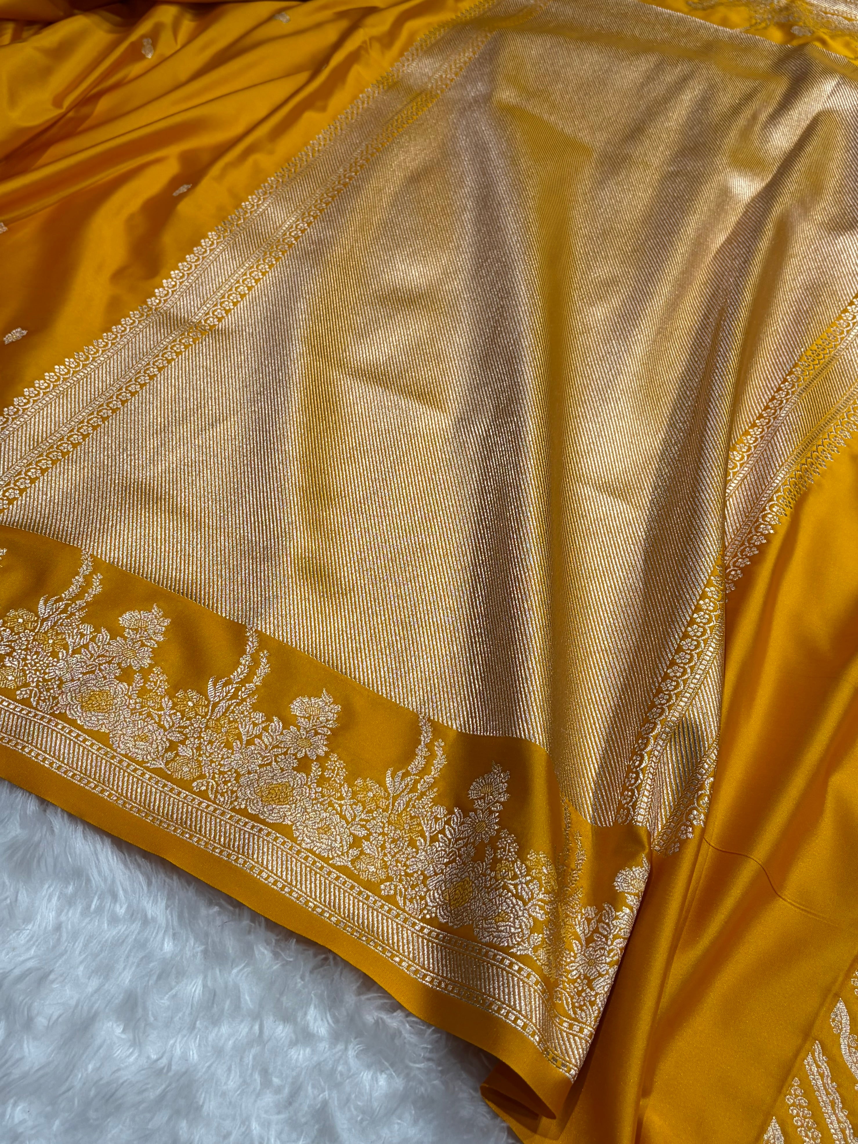 Banarasi Satin Katan Saree Booti Minakari Pattern in Mustard Shades SK136