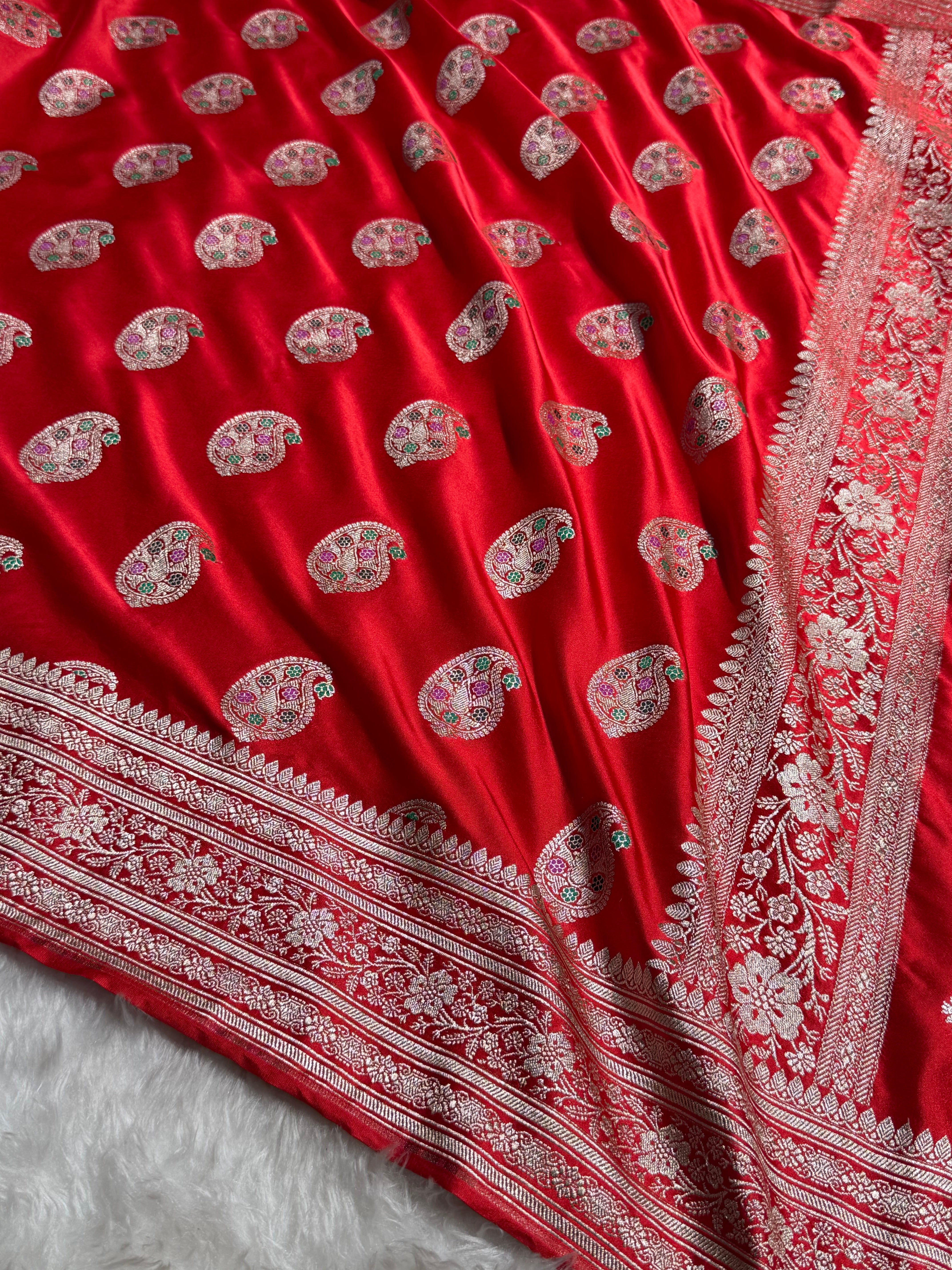 Red With Bananasi Minakari Boota Mashru Silk Saree MS81