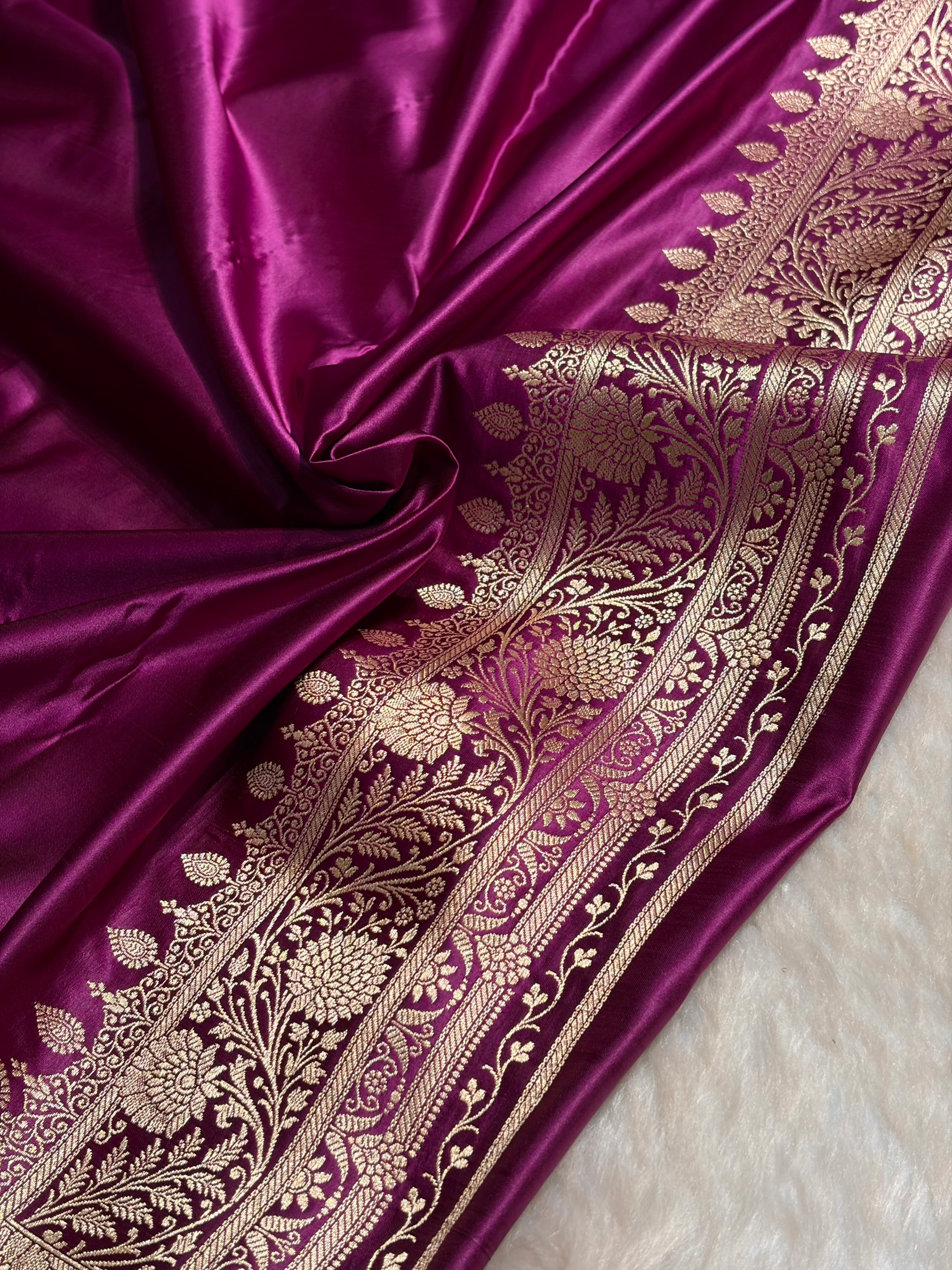 Magenta Cross & Booti Banarasi Katan Silk Saree SK24