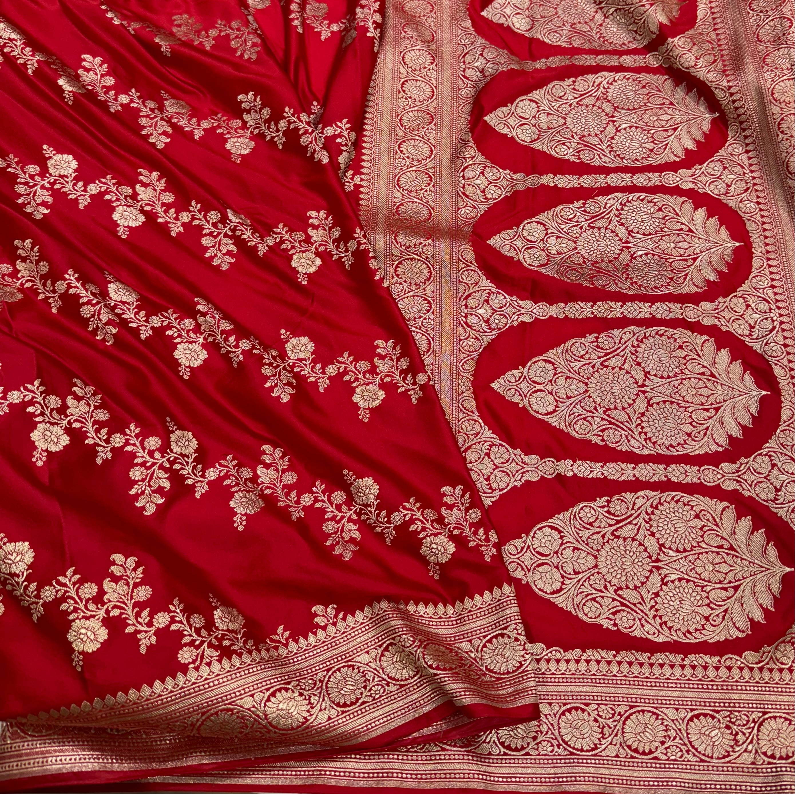 Mashru Silk Saree in Red Shades.