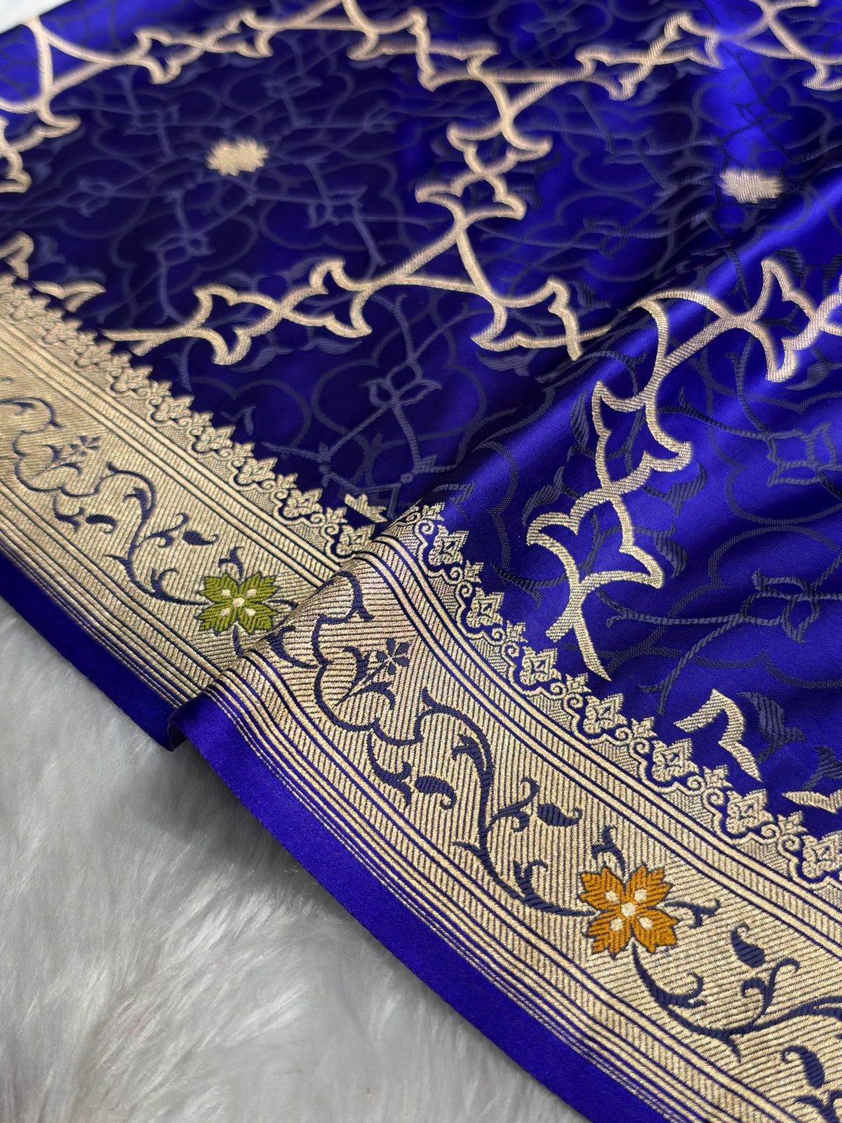 Banarasi Premium Royal Blue Satin Katan with Tanchoi Pattern SK157