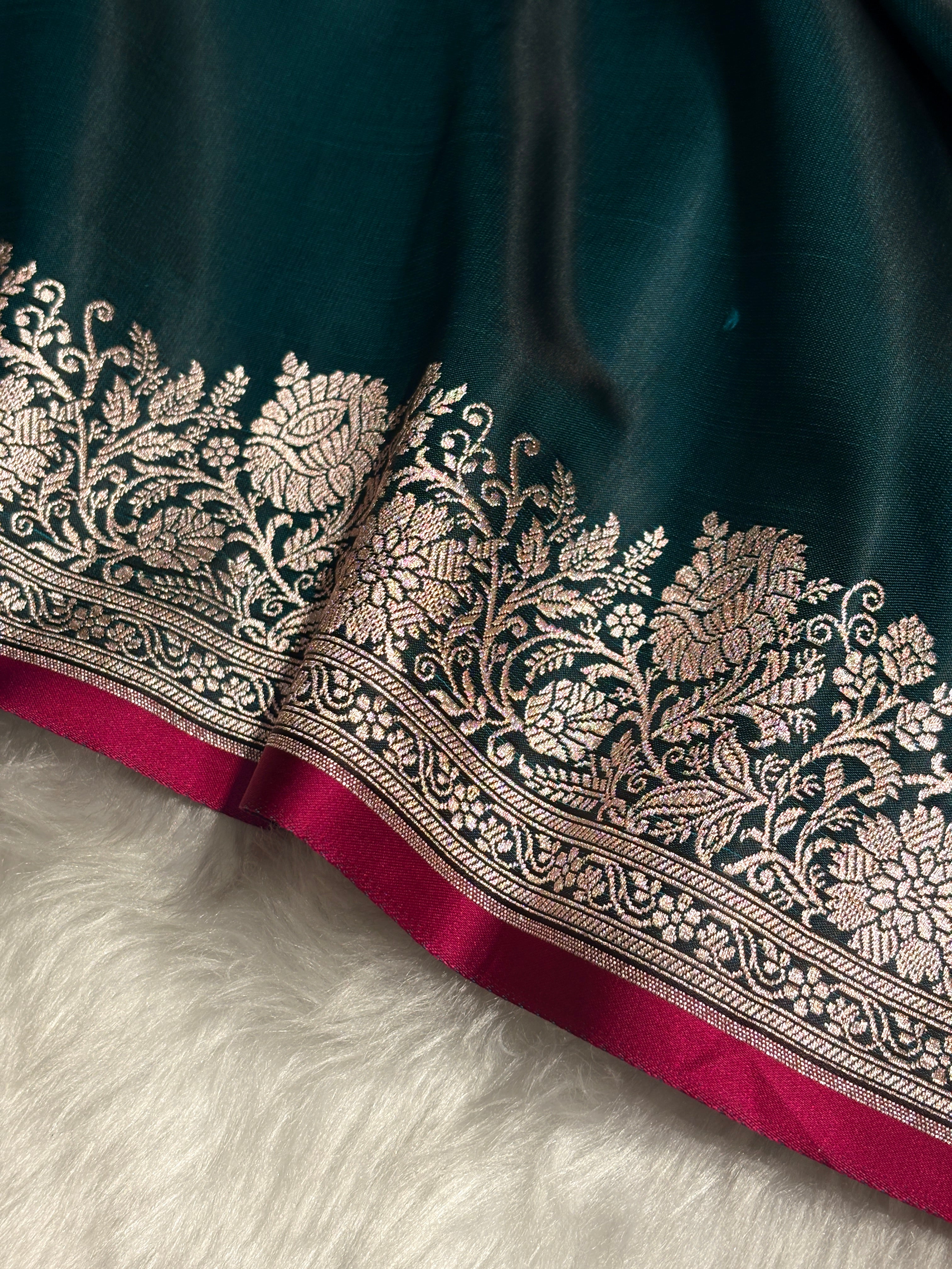 Dark Peacock Shades Floral Border Mashru Silk Saree