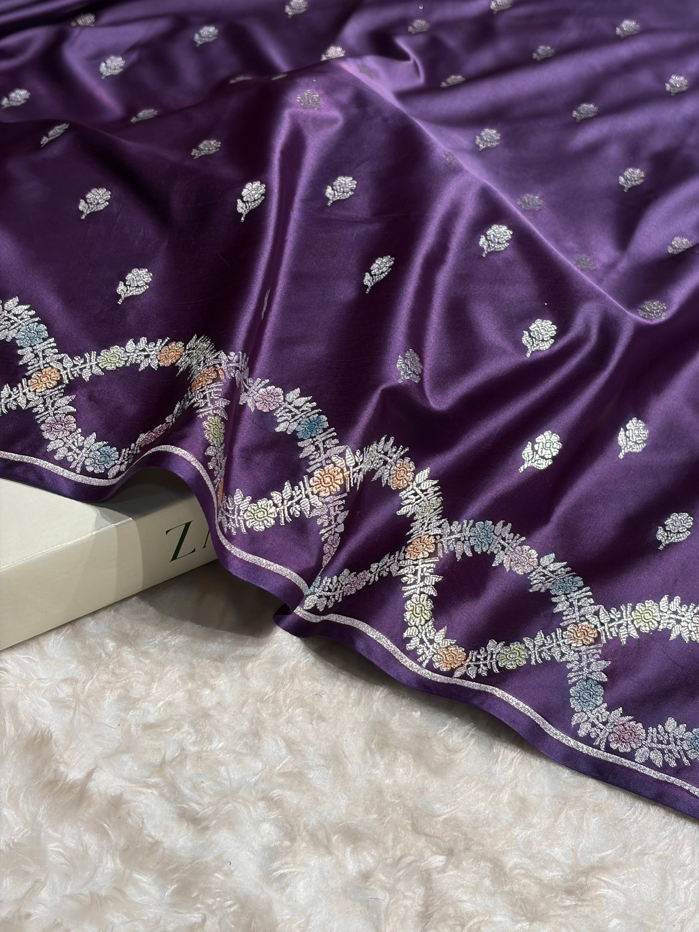 Purple Shades Banarasi Minakari Scallop Floral Booti Mashru Silk Saree MS46