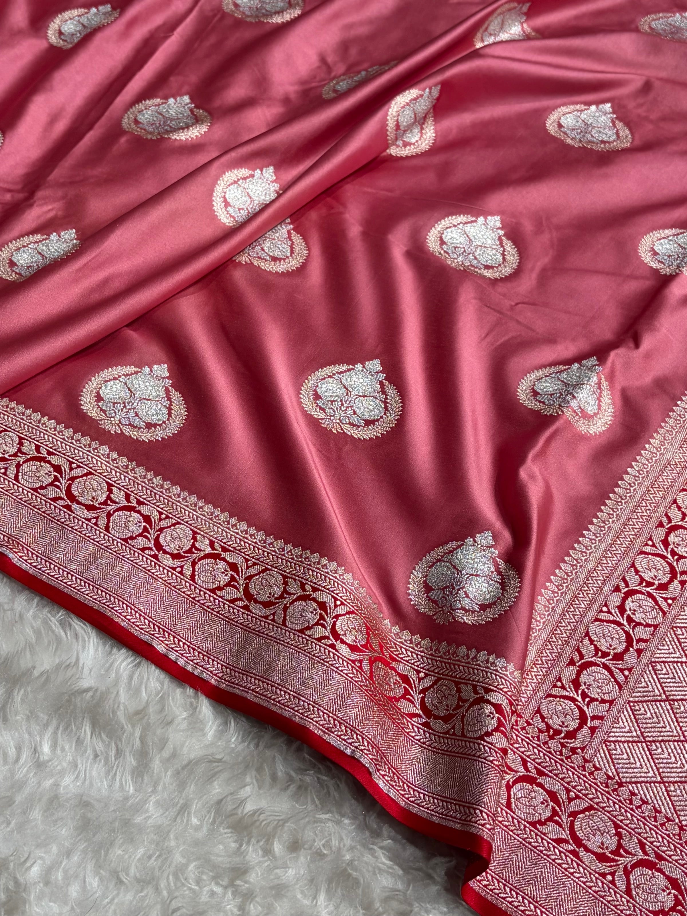 Contrast Baby Pink With Red Minakari Boota Mashru Silk Saree MS35