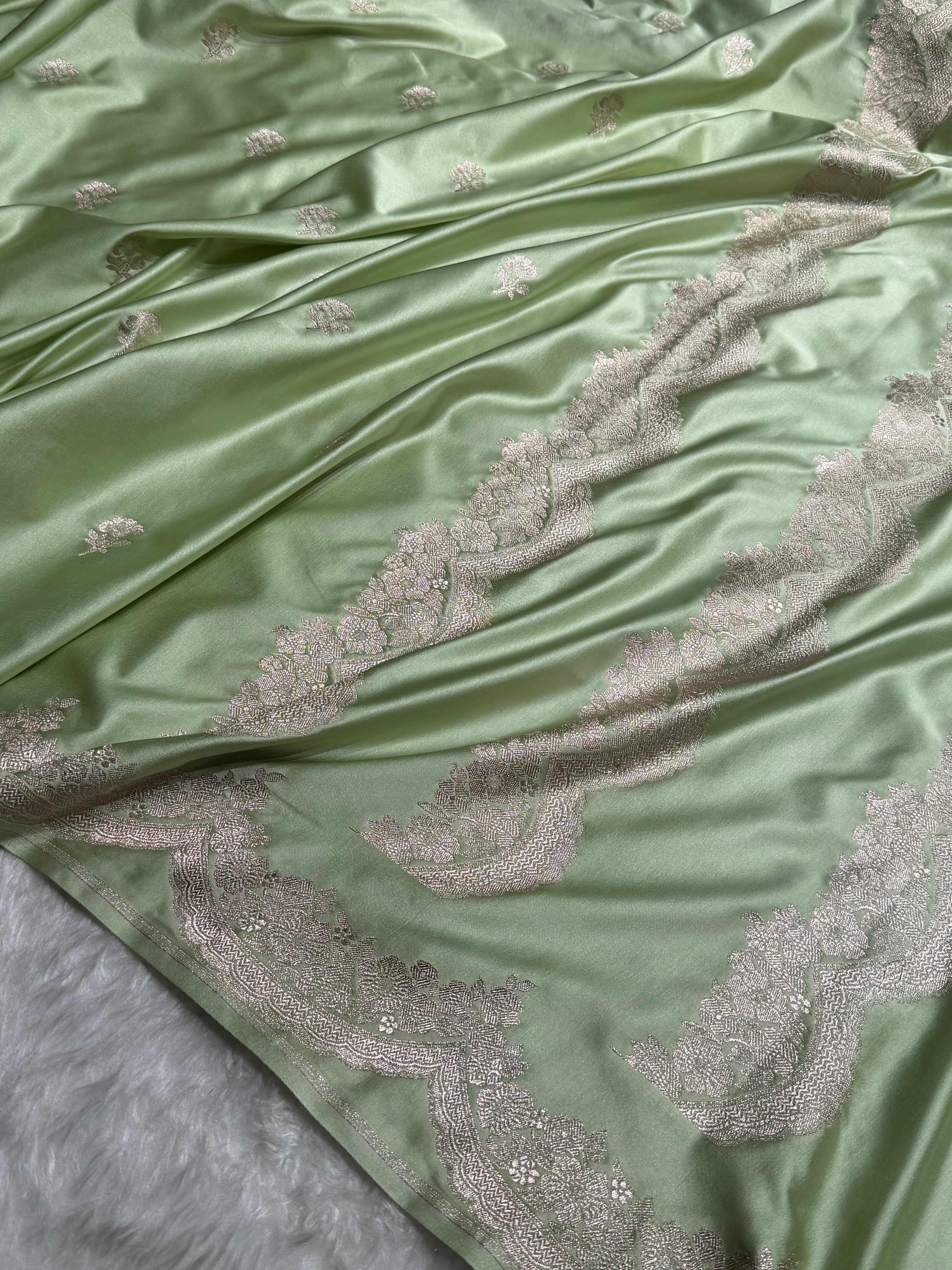 Pista Shades Scallop Booti Mashru Silk Saree