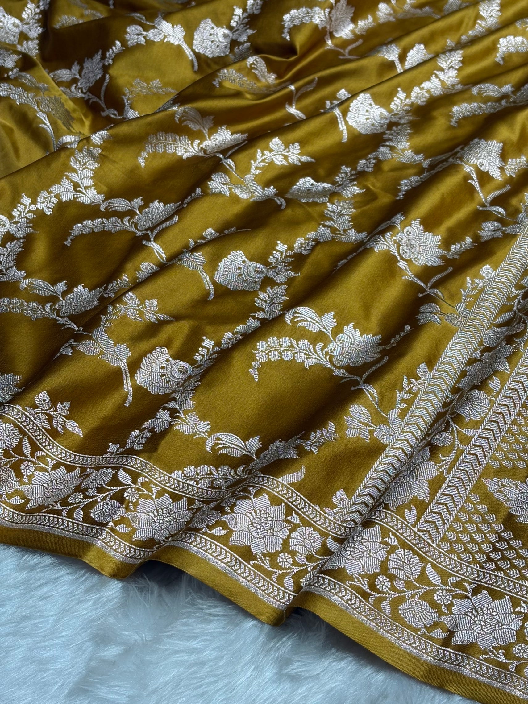 Mustard Shades Jaal Mashru Silk Saree