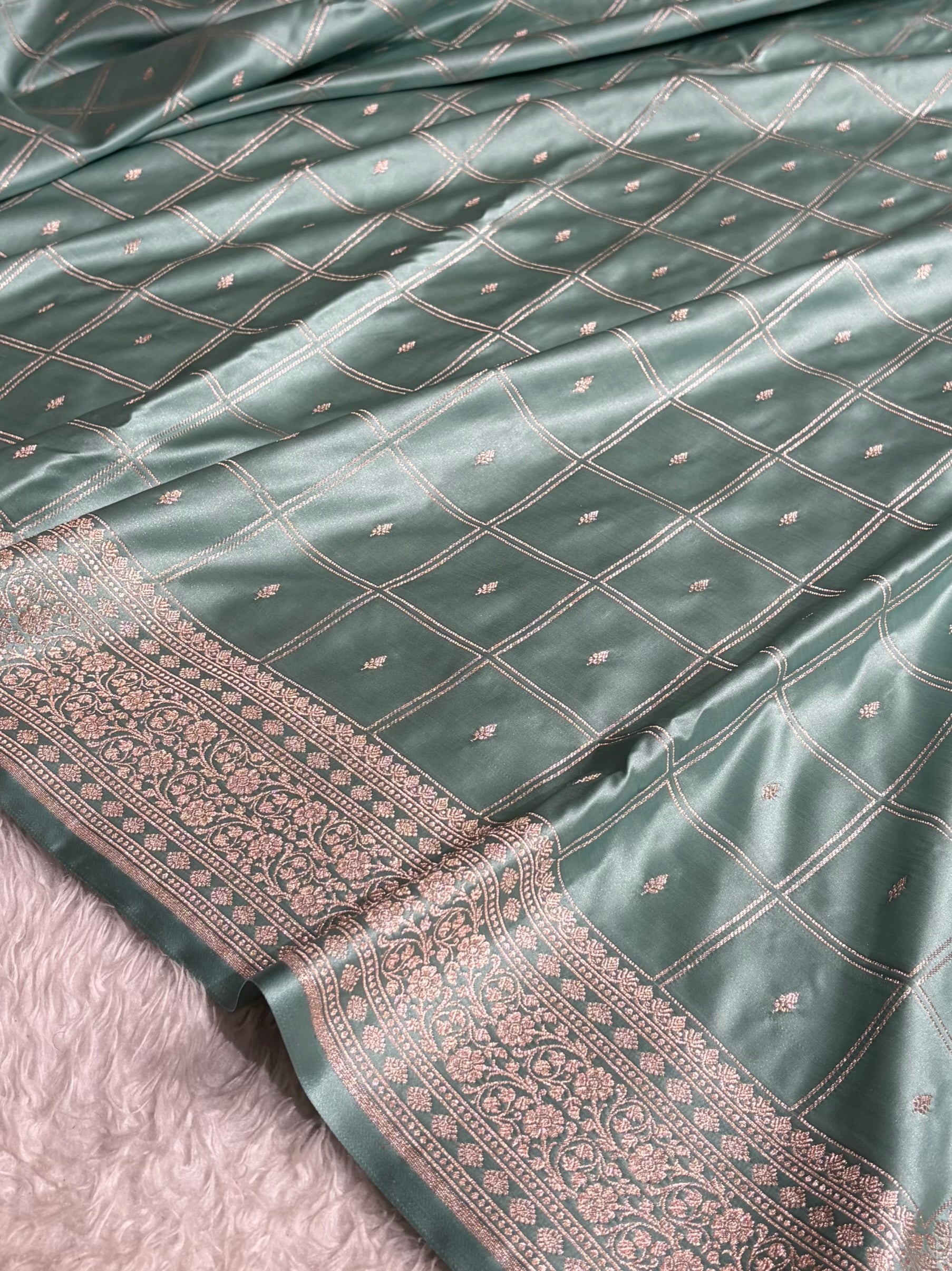 Sea Green Shades Banarasi With Floral Border Mashru Silk Saree MSM-124