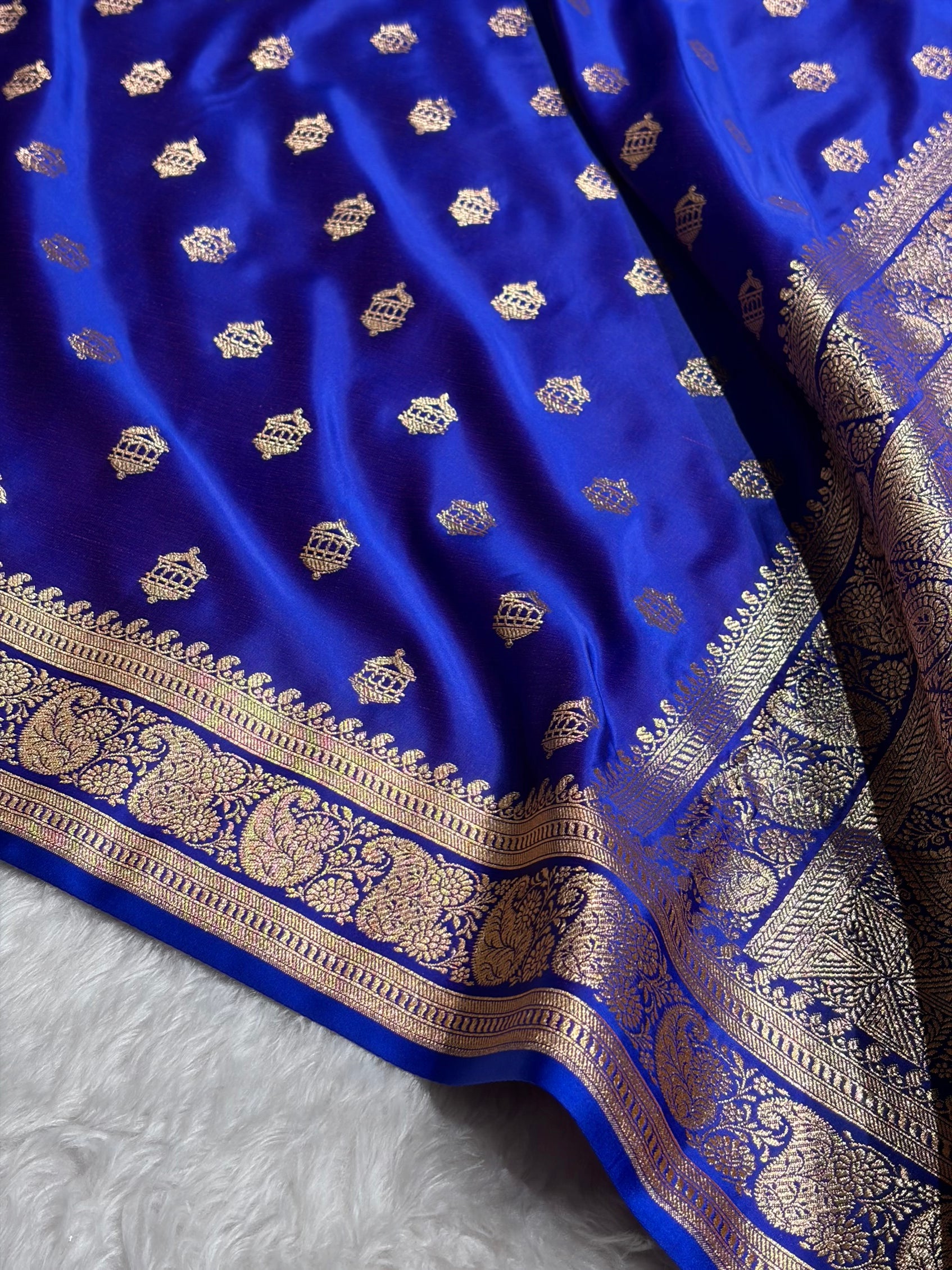 Banarasi Satin Katan Saree Booti Pattern in Royal Purple Shades SK137