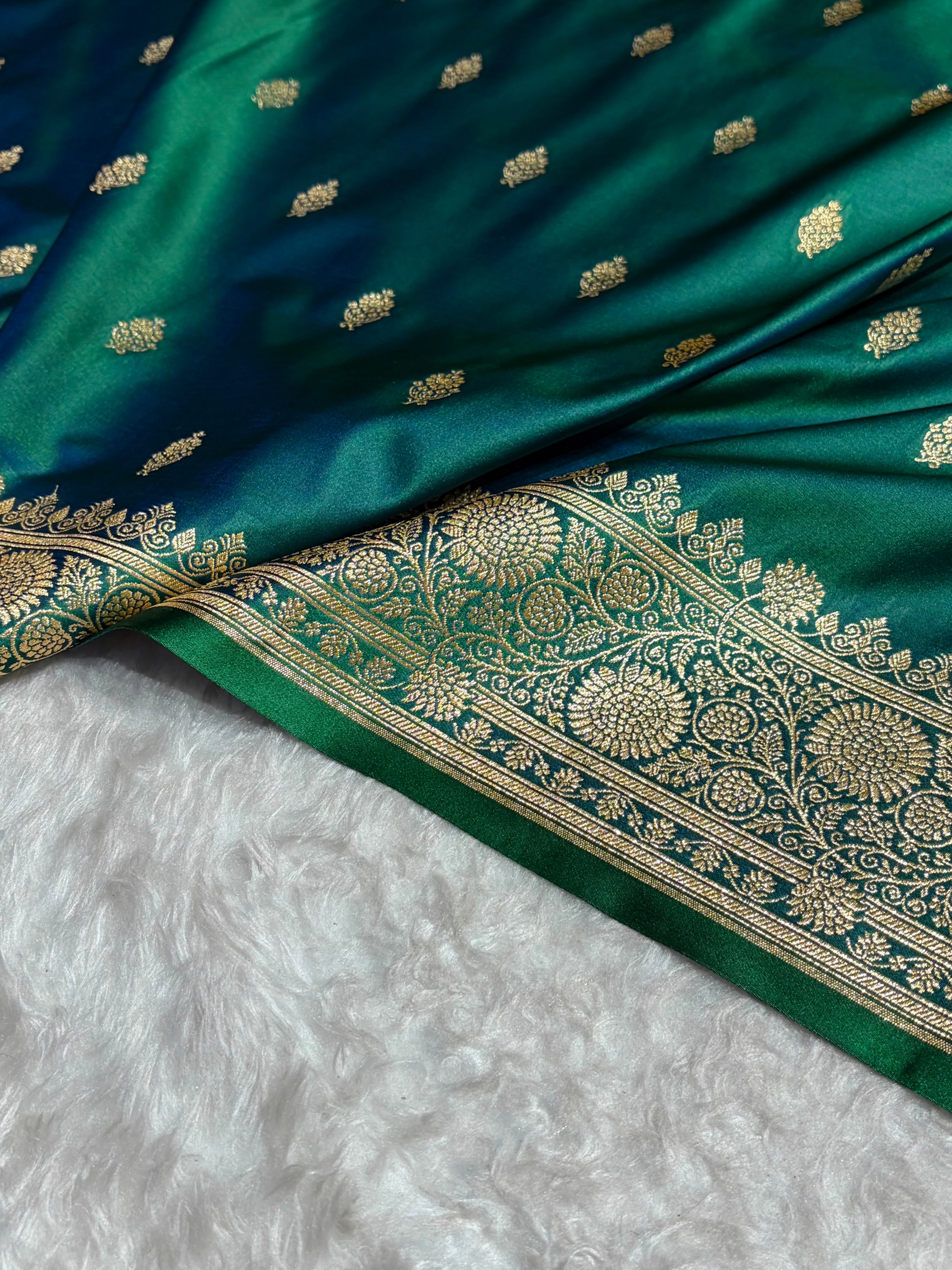 Banarasi Satin Katan Saree in Cross Green Shades SK82