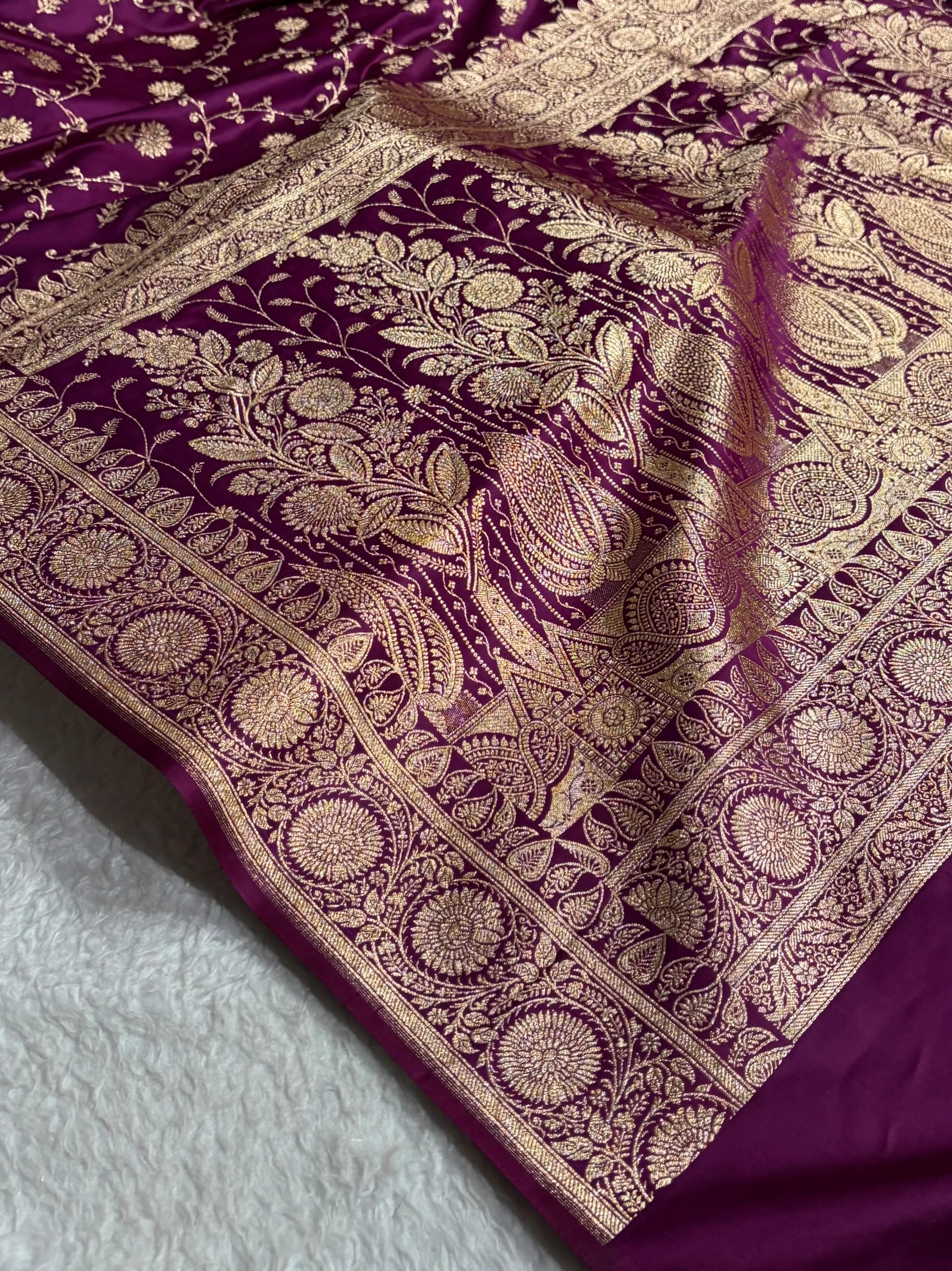 Wine Shades Jaal Floral Pattern Satin Katan Silk Saree SK81