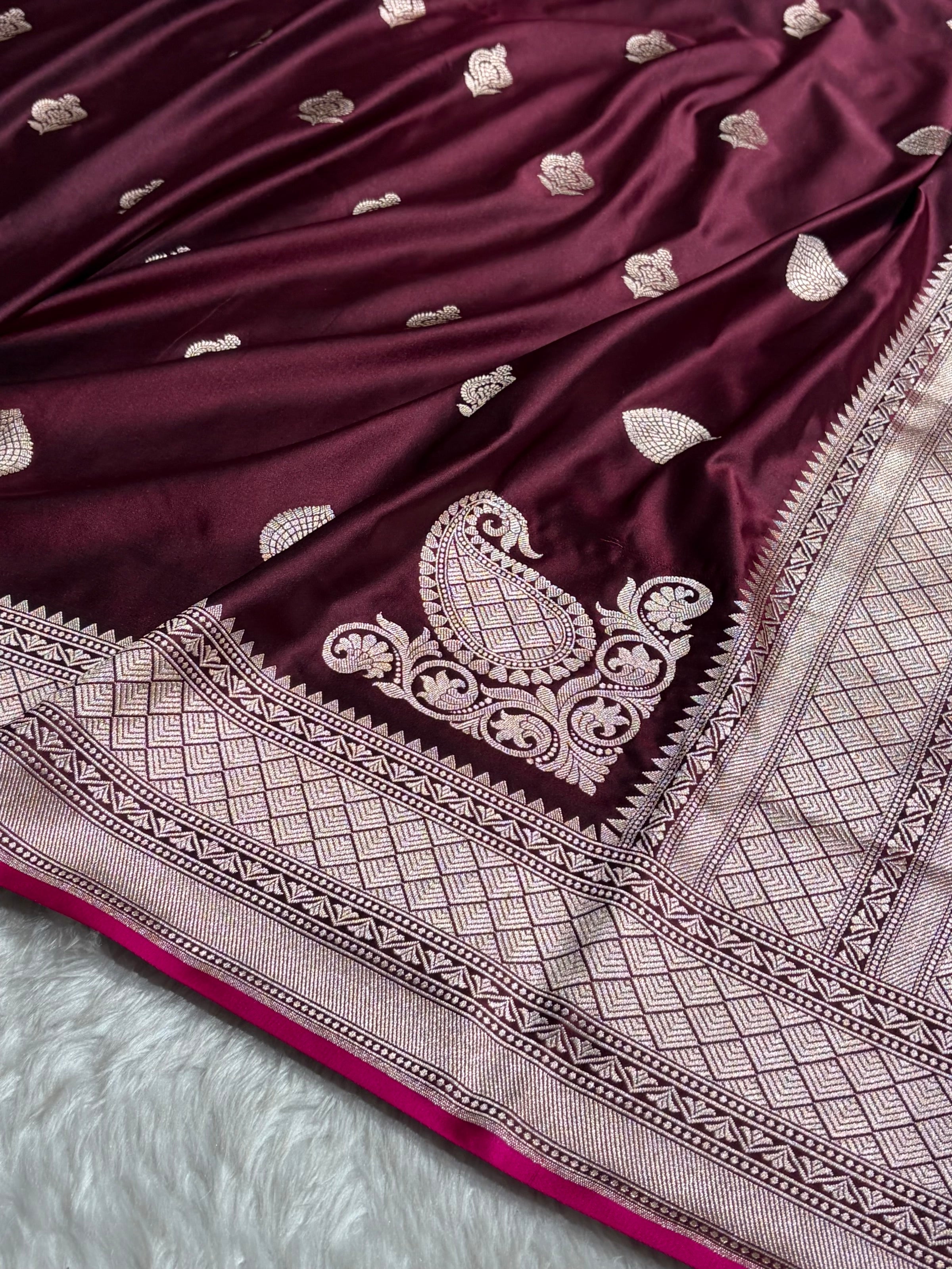 Chocolate Shade With Booti Pattern Mashru Silk Saree