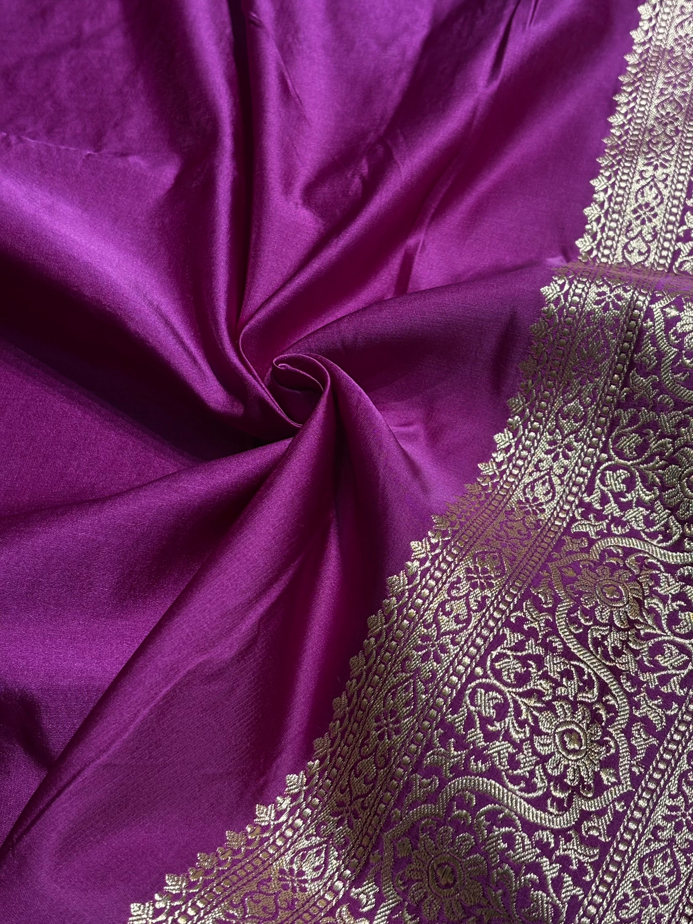 Magenta Floral Booti Katan Silk Saree SK62
