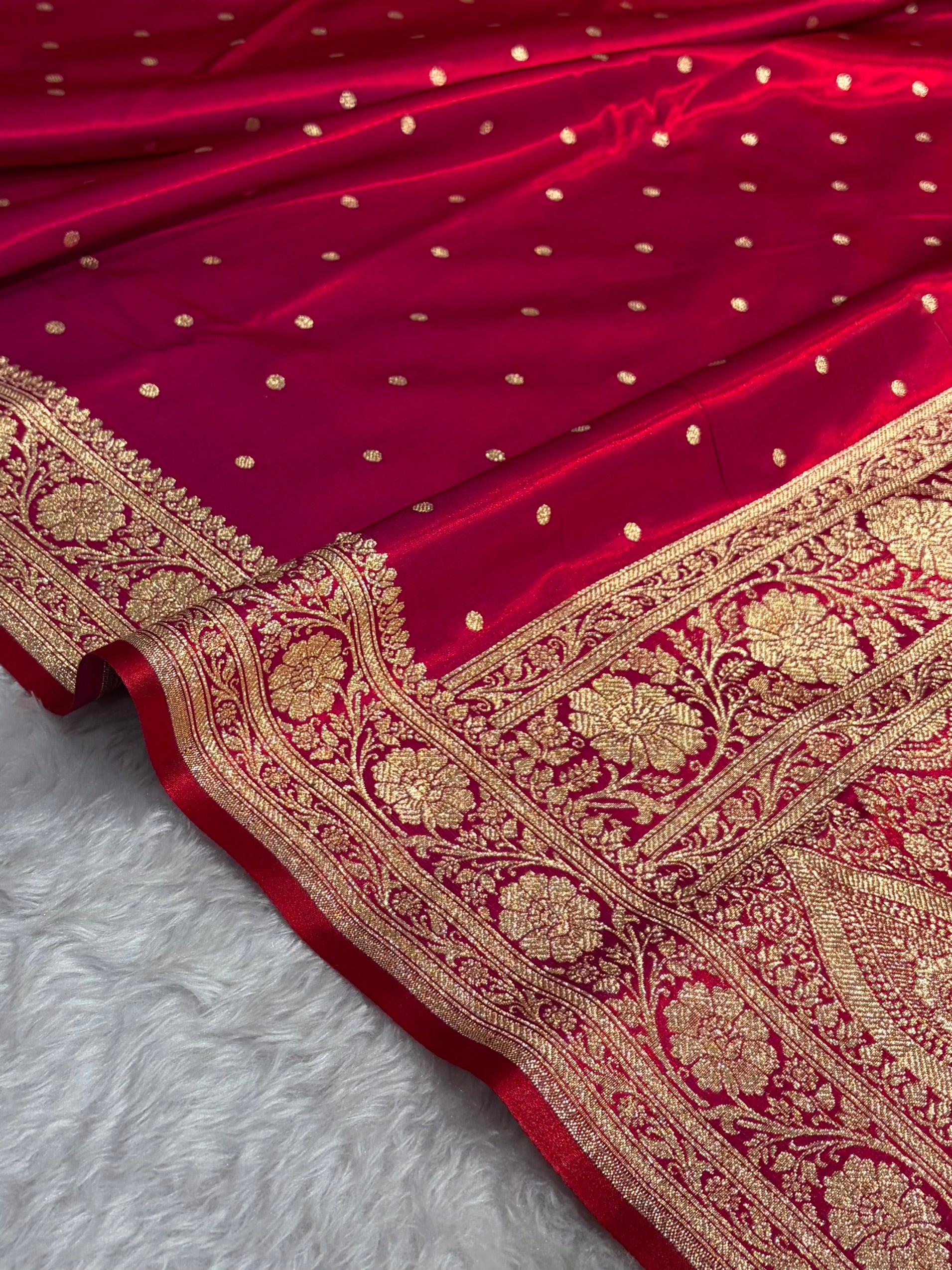 Satin Silk Dot Booti in Magentic Red Shades SS08