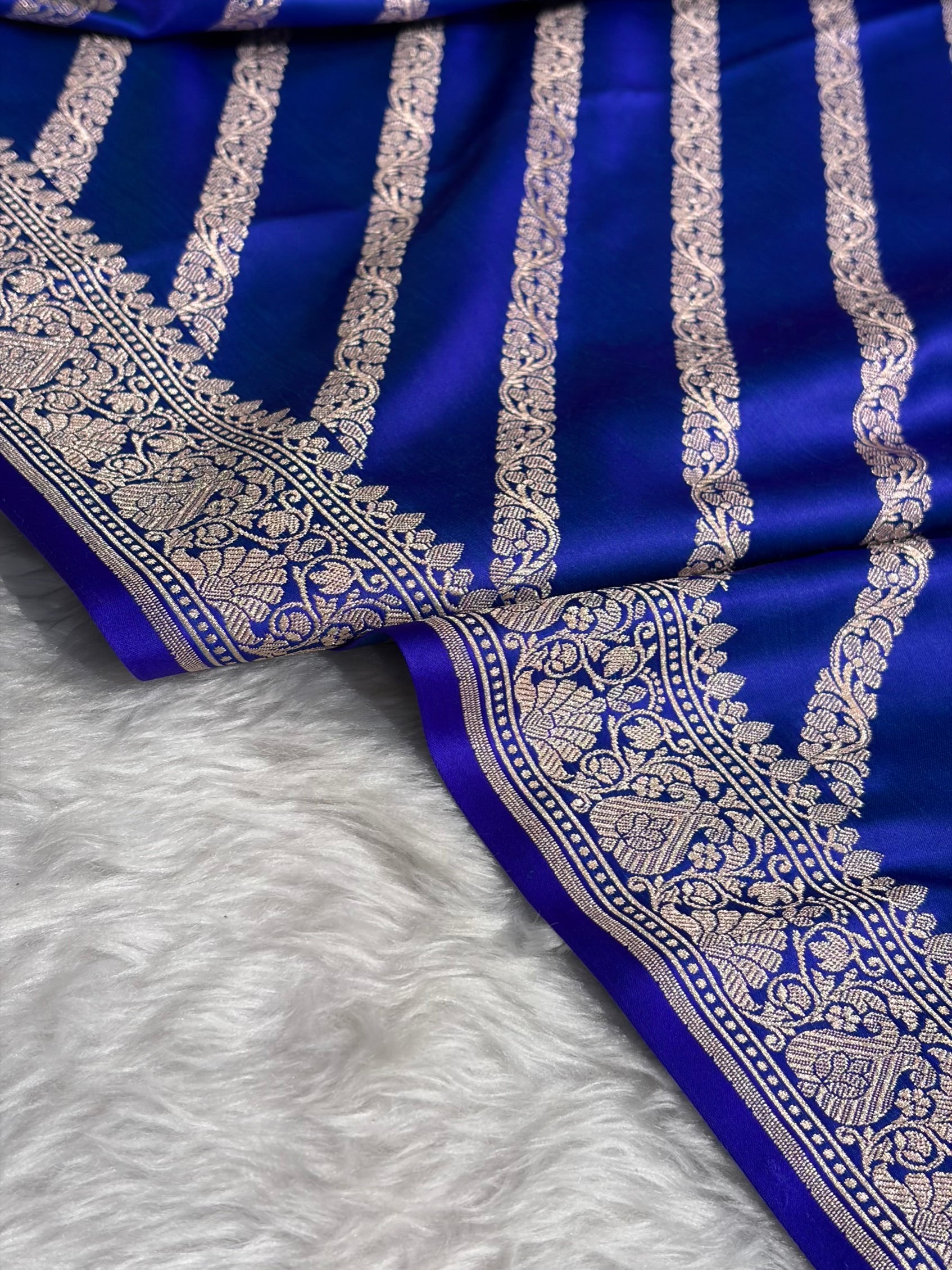 Royal Blue With Floral Border Mashru Silk Saree MSM-98