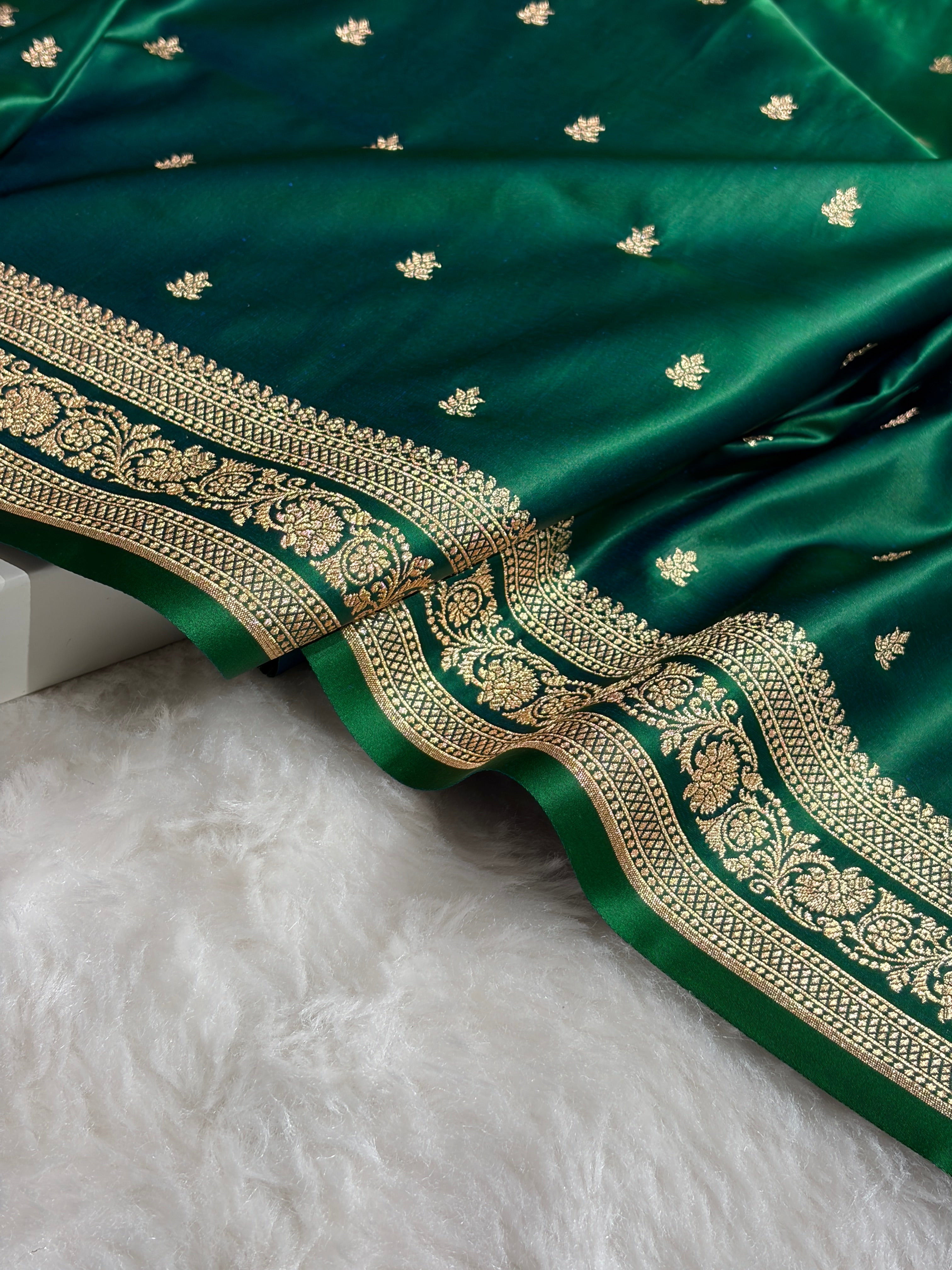 Banarasi Satin Katan Saree With Booti Pattern in Cross Green Shades SK125