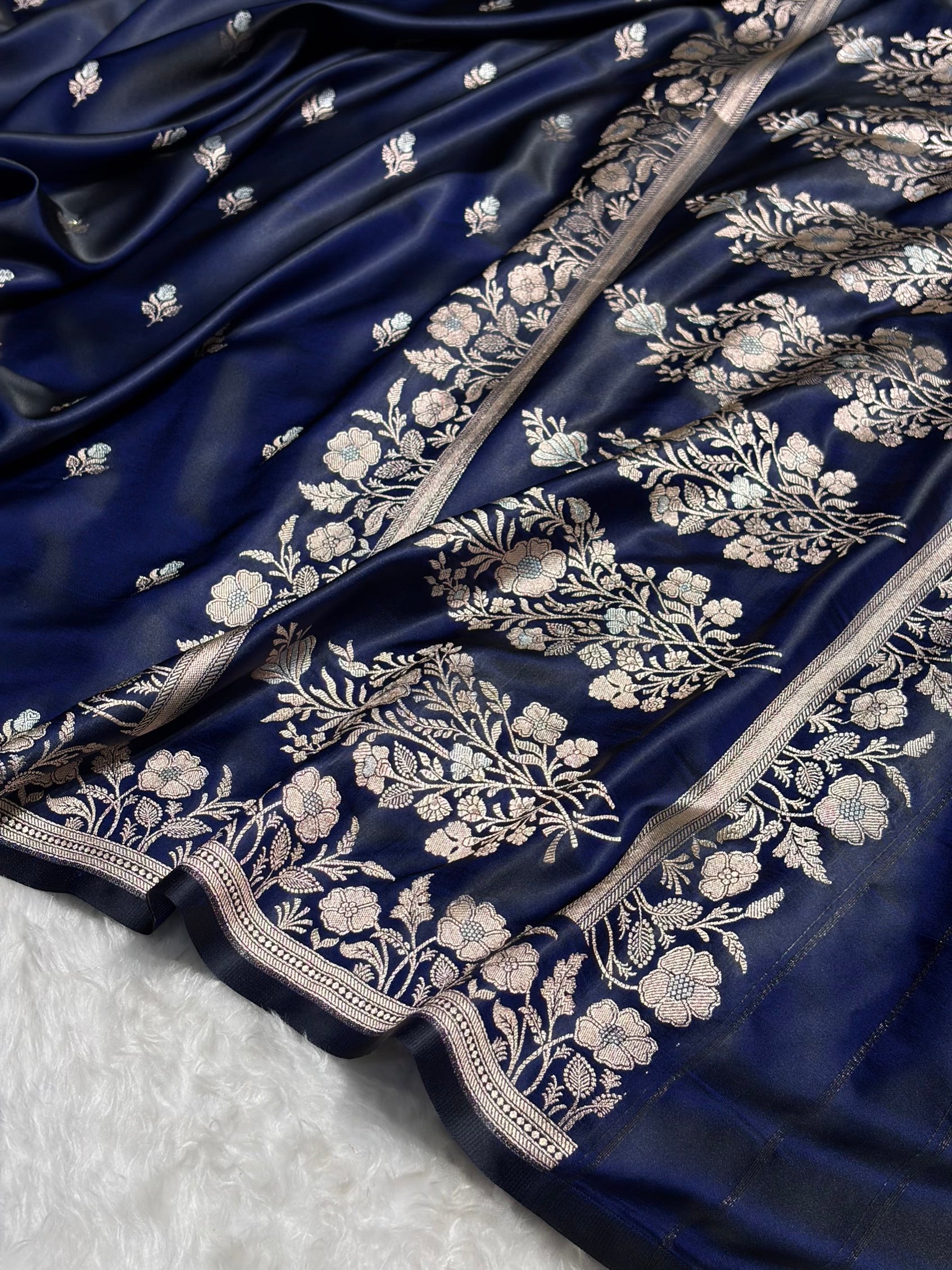 Navy Blue Boota With Floral Border Mashru Silk Saree MSM-85