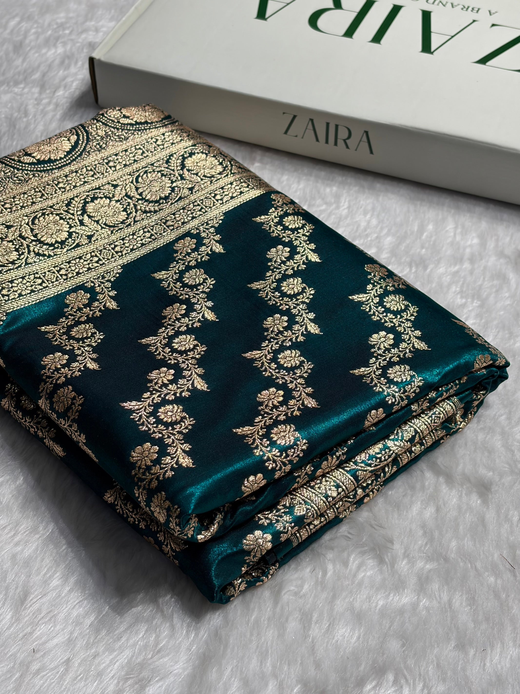 Dark Rama Shades Banarasi Satin Silk Saree SS32