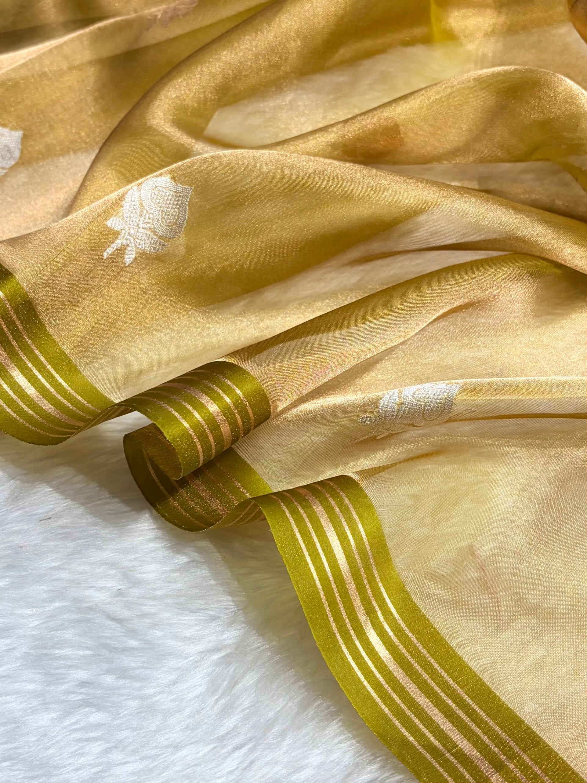 Gold Bananasi Floral Shades Pure Tissue Silk Saree PT-35
