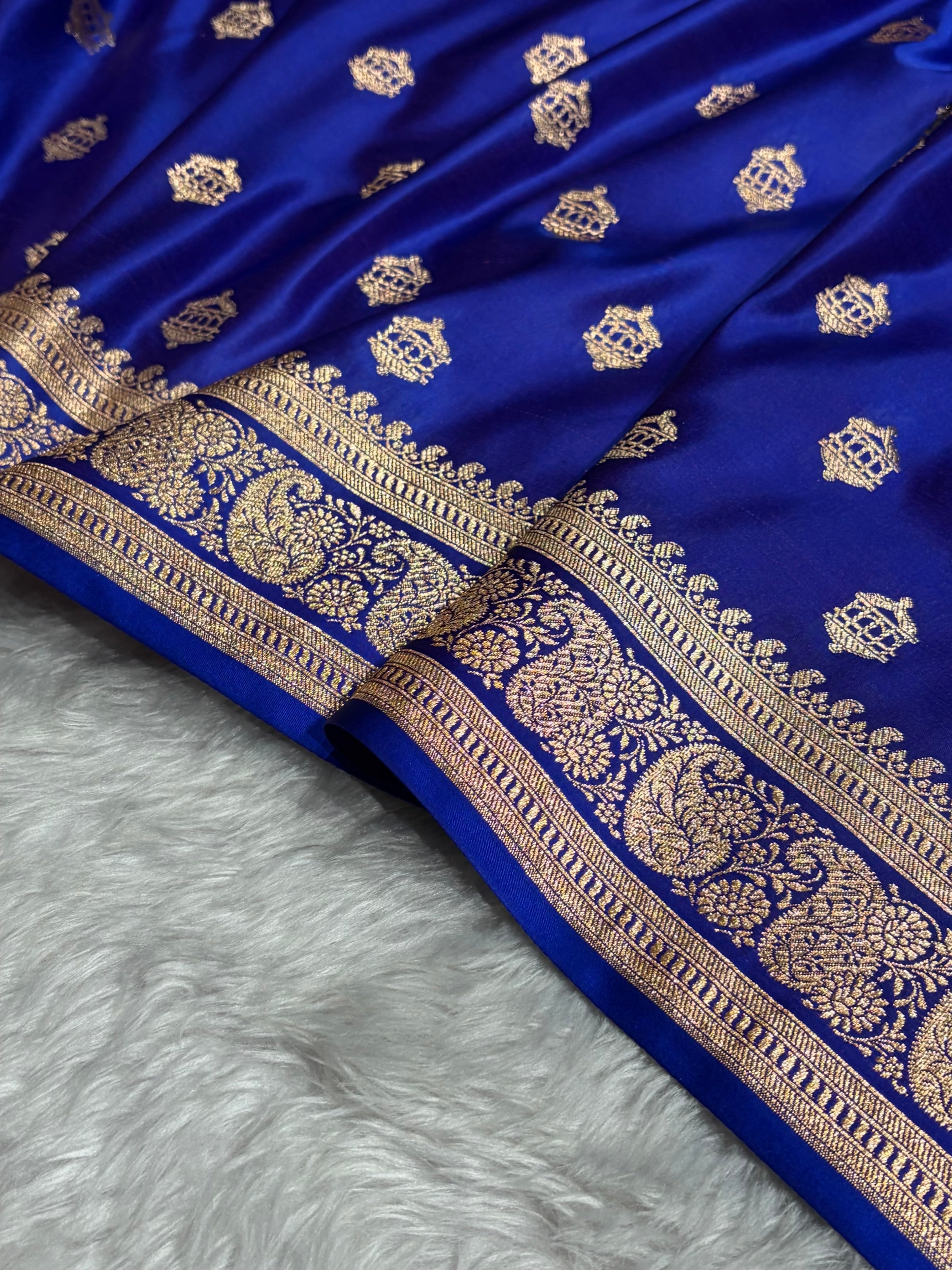 Banarasi Satin Katan Saree Booti Pattern in Royal Purple Shades SK137