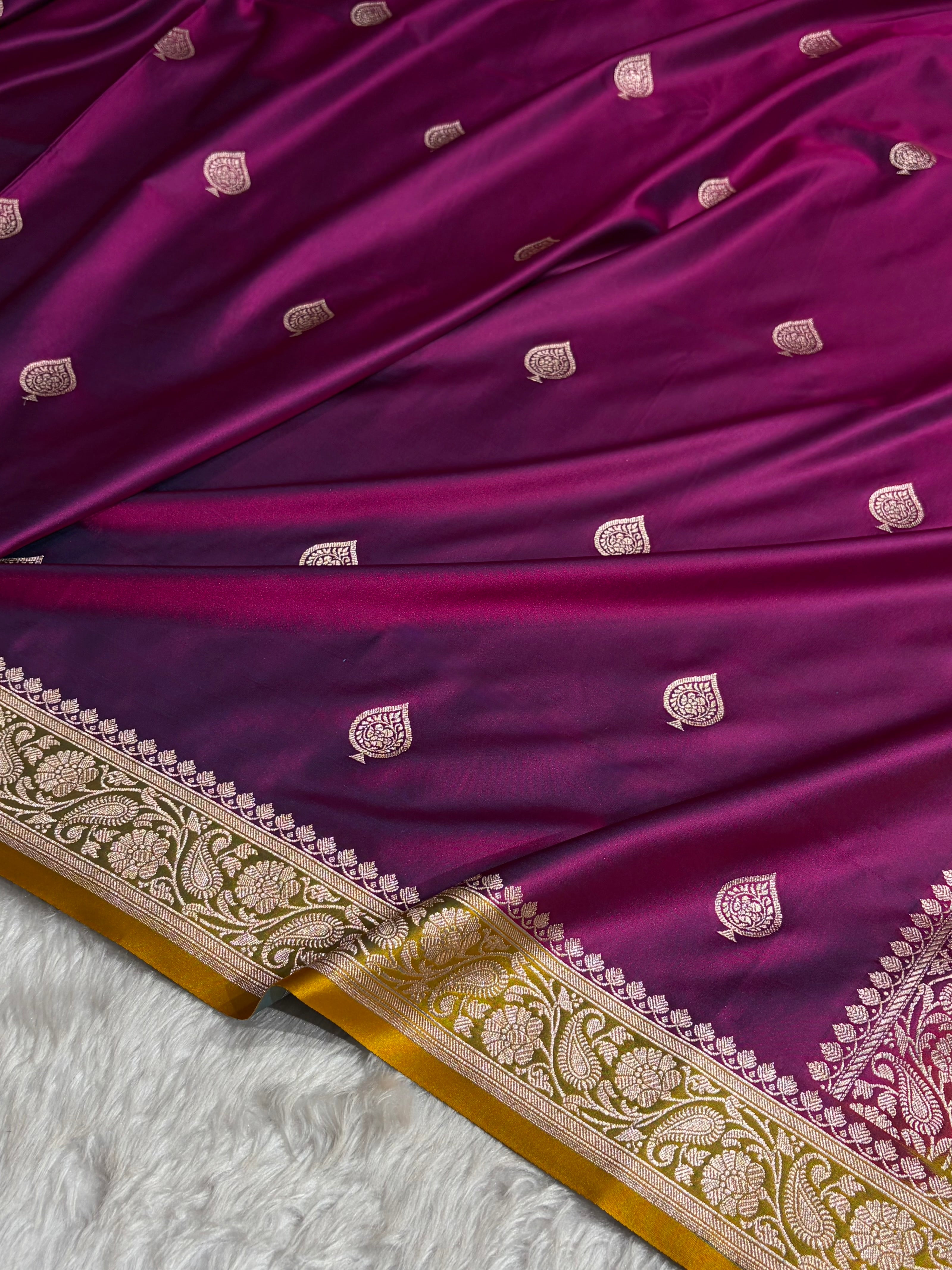 Contrast Wine / Mustard Shades Banarasi Booti Pattern Mashru Silk Saree MSM-140