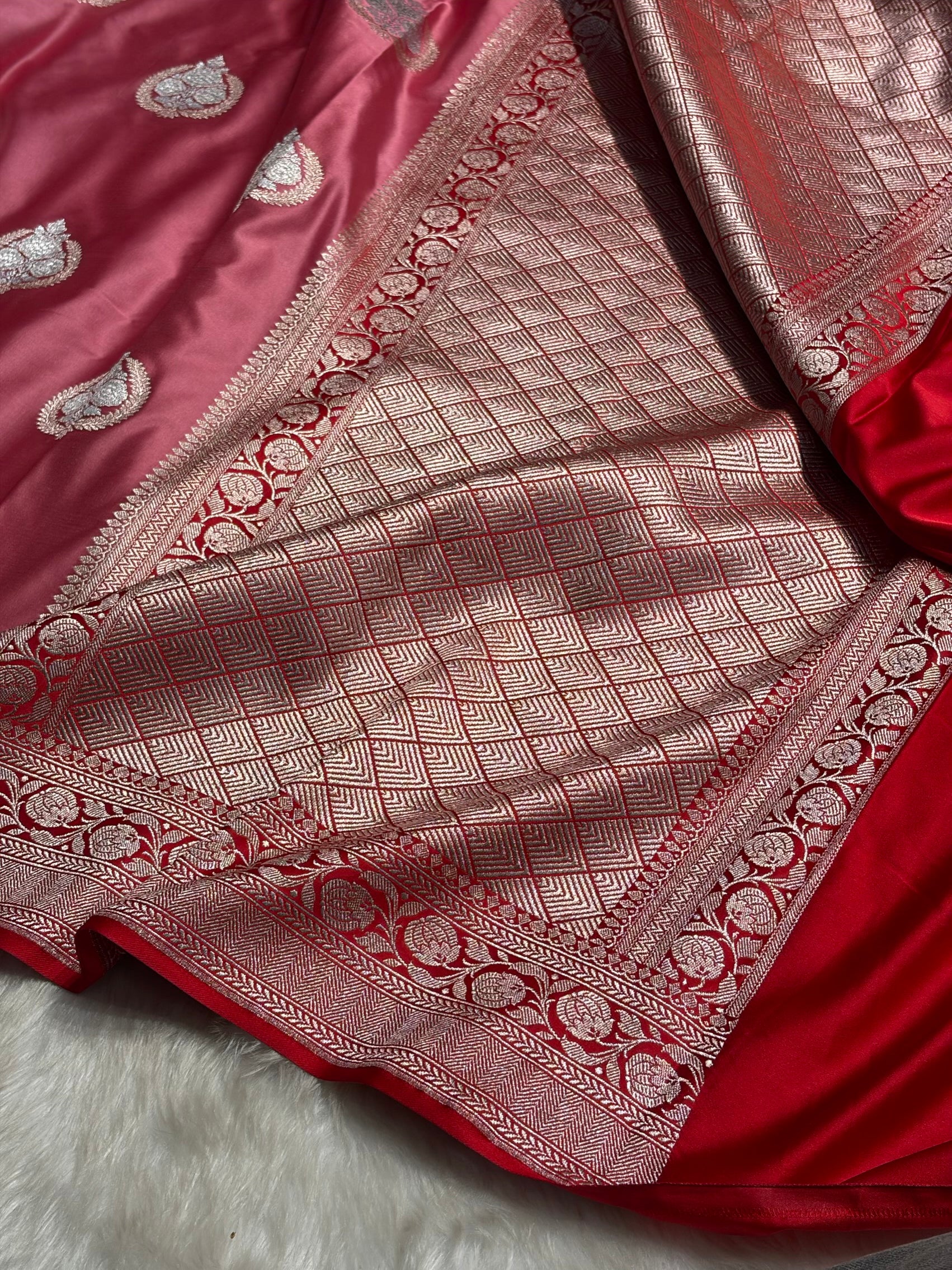 Pink Minakari Boota Mashru Silk Saree MS35