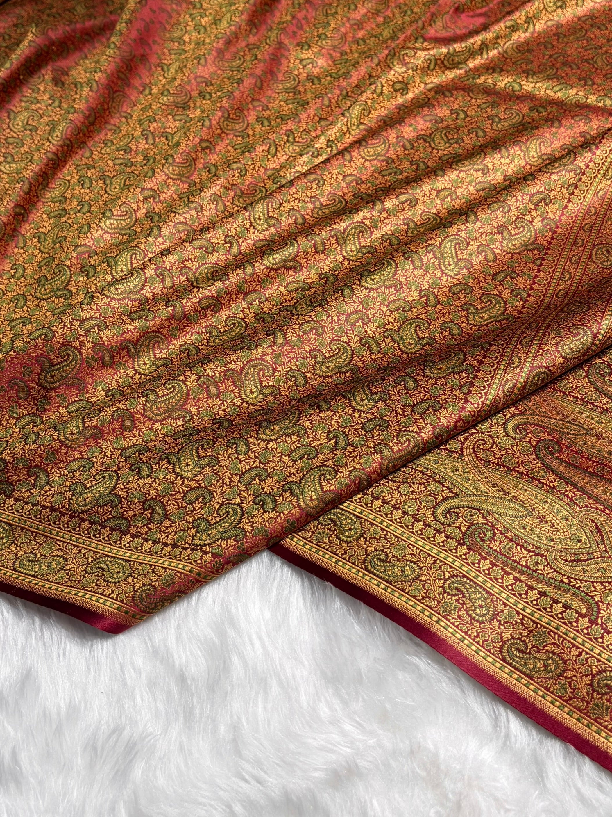 Greenish Maroon Jamawar Tanchoi Katan Silk Saree SKTM-11