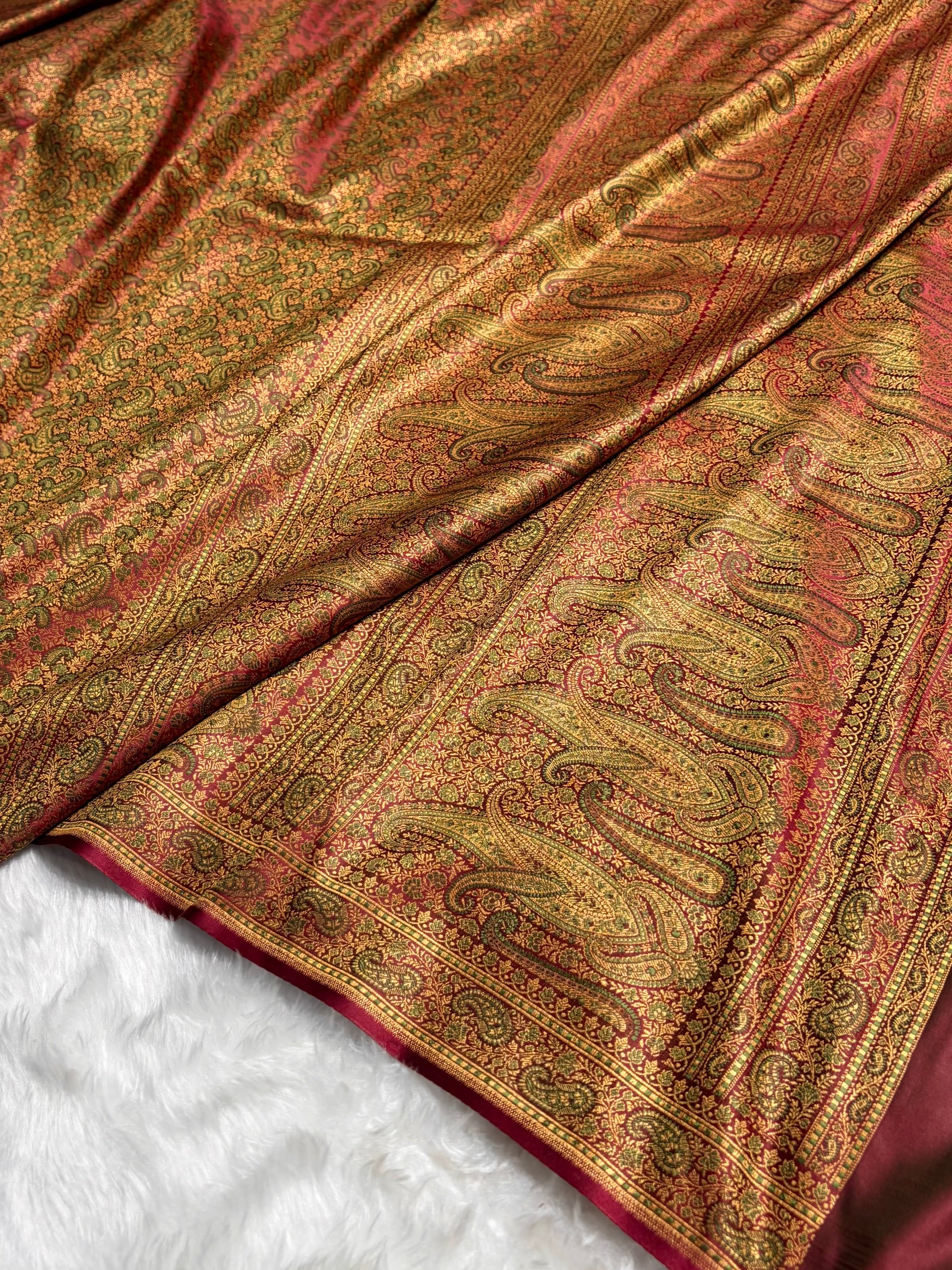Greenish Maroon Jamawar Tanchoi Katan Silk Saree SKTM-11
