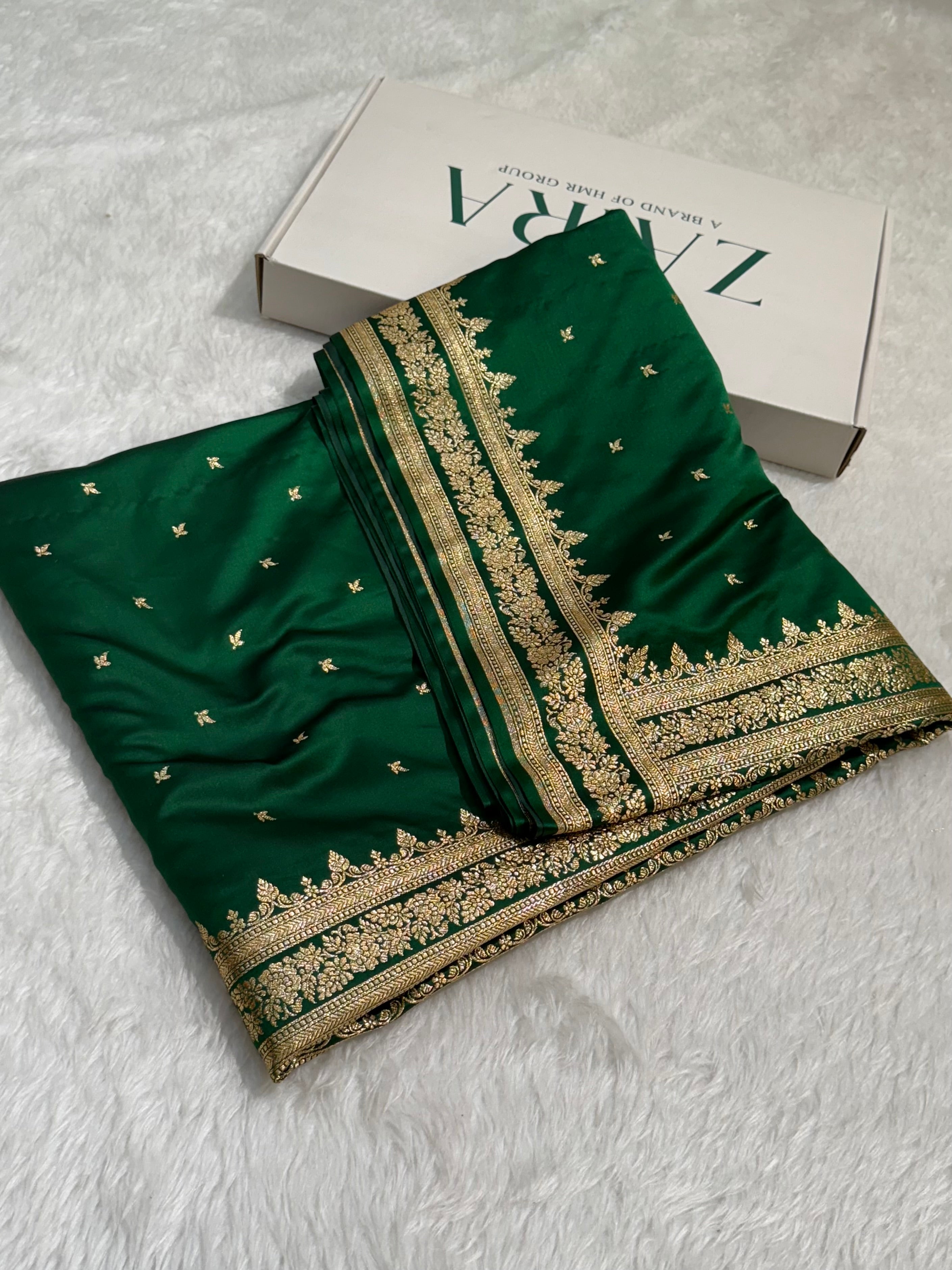 Premium Bottle Green Banarasi Booti Katan Silk Saree