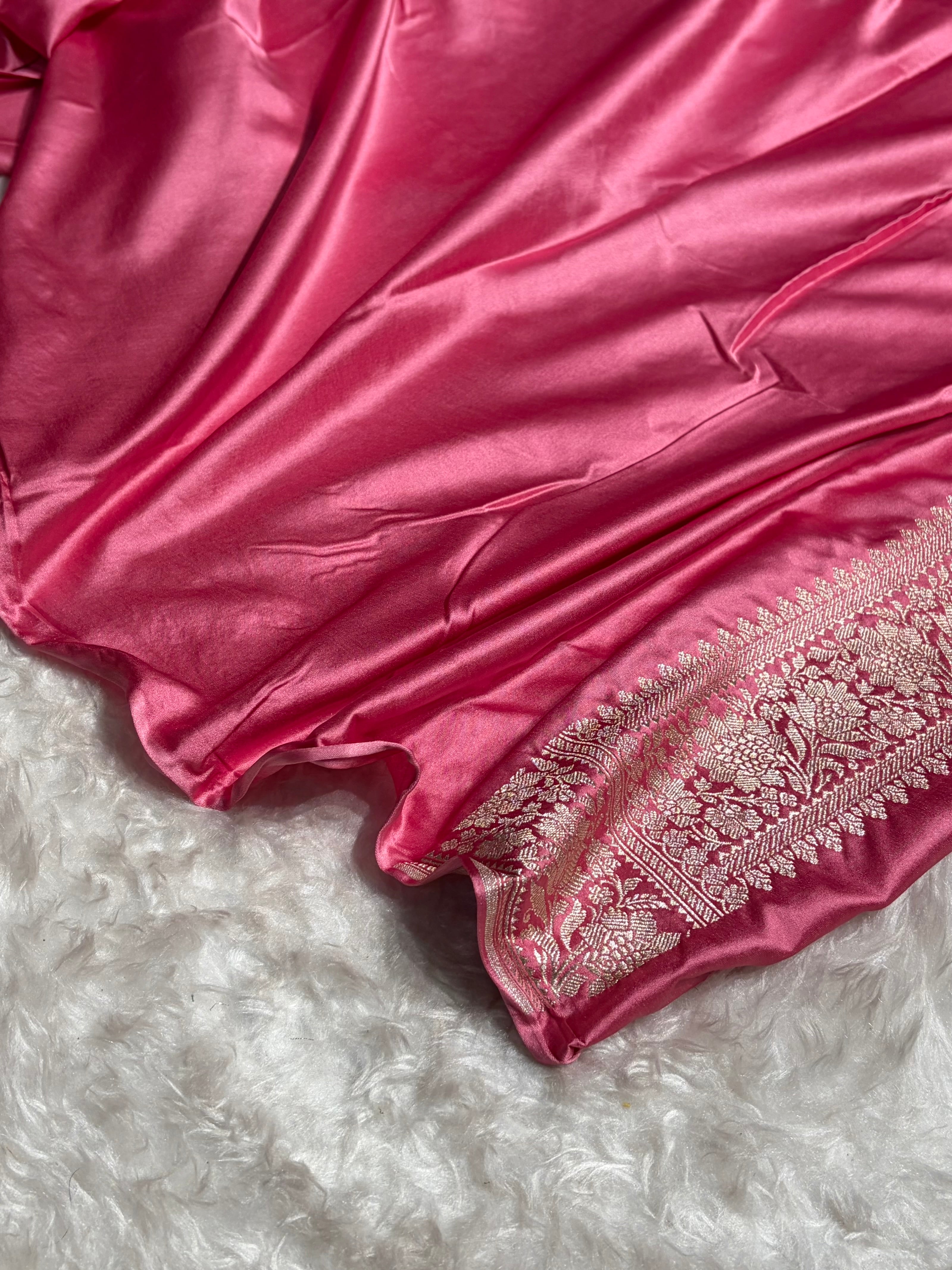 Baby Pink Shades Banarasi Booti Mashru Silk Saree MS67