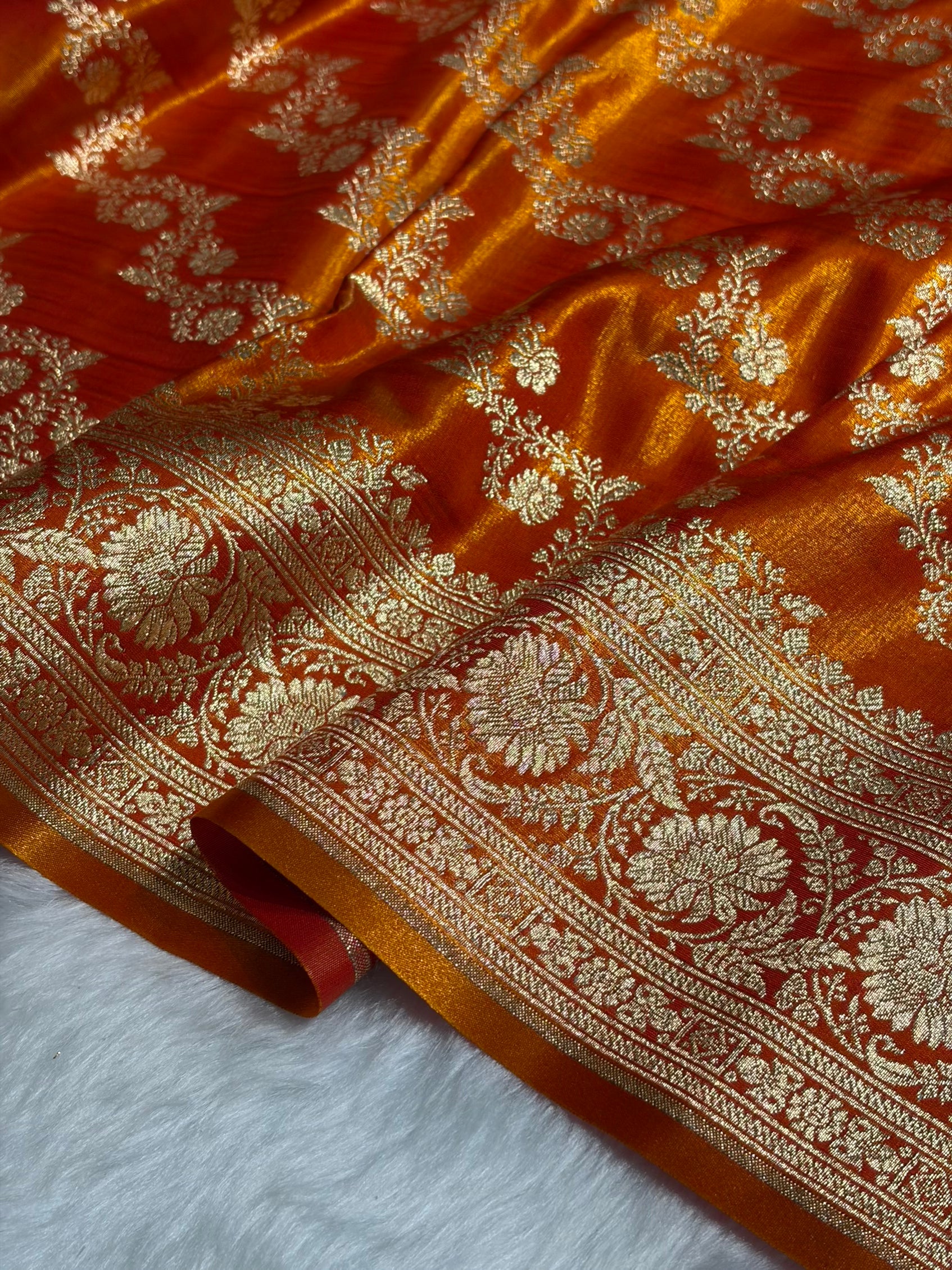 Fire Gold Shades Banarasi Satin Silk Saree SS32