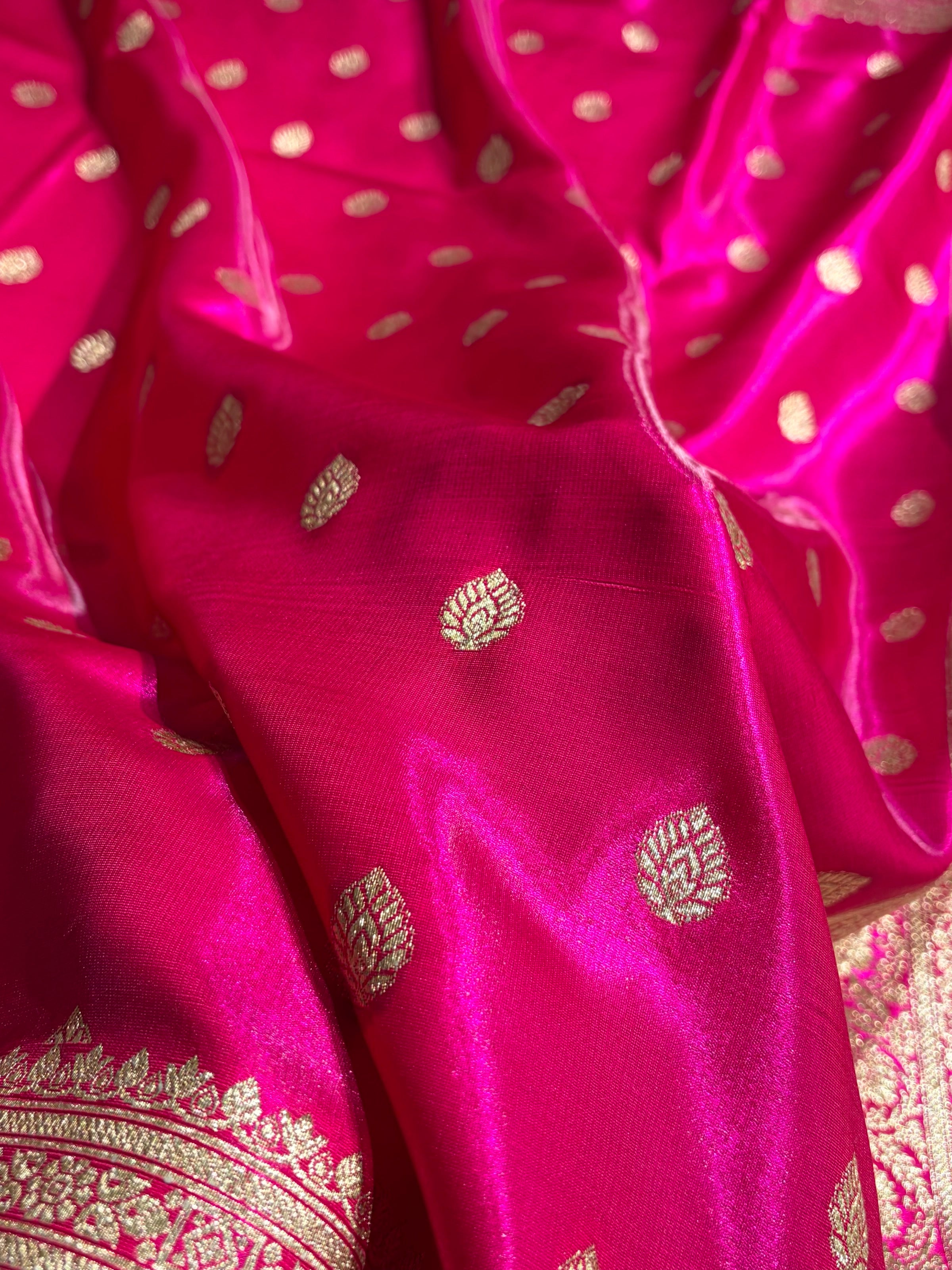 Pink Shades Boota Pattern Banarasi Satin Silk Saree SS45
