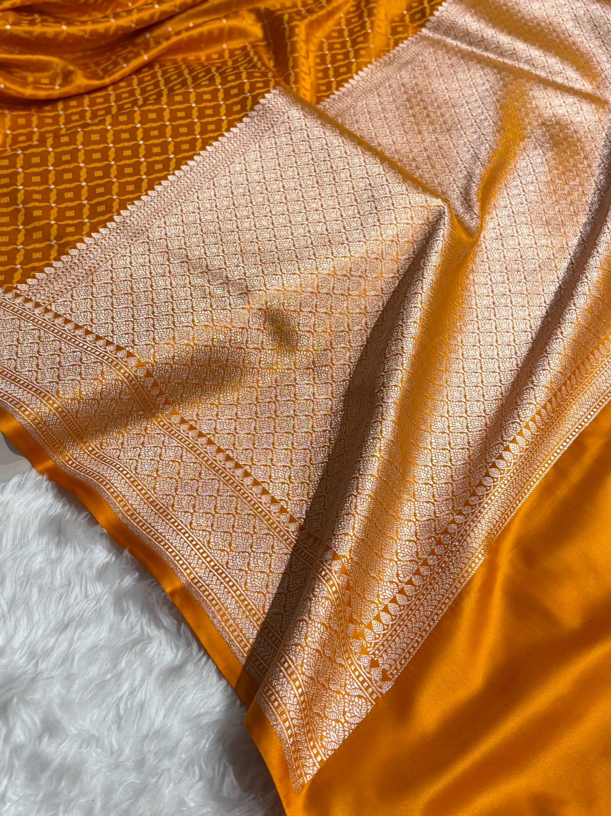 Mustard Shades Tanchoi Motif Mashru Silk Saree MST-14