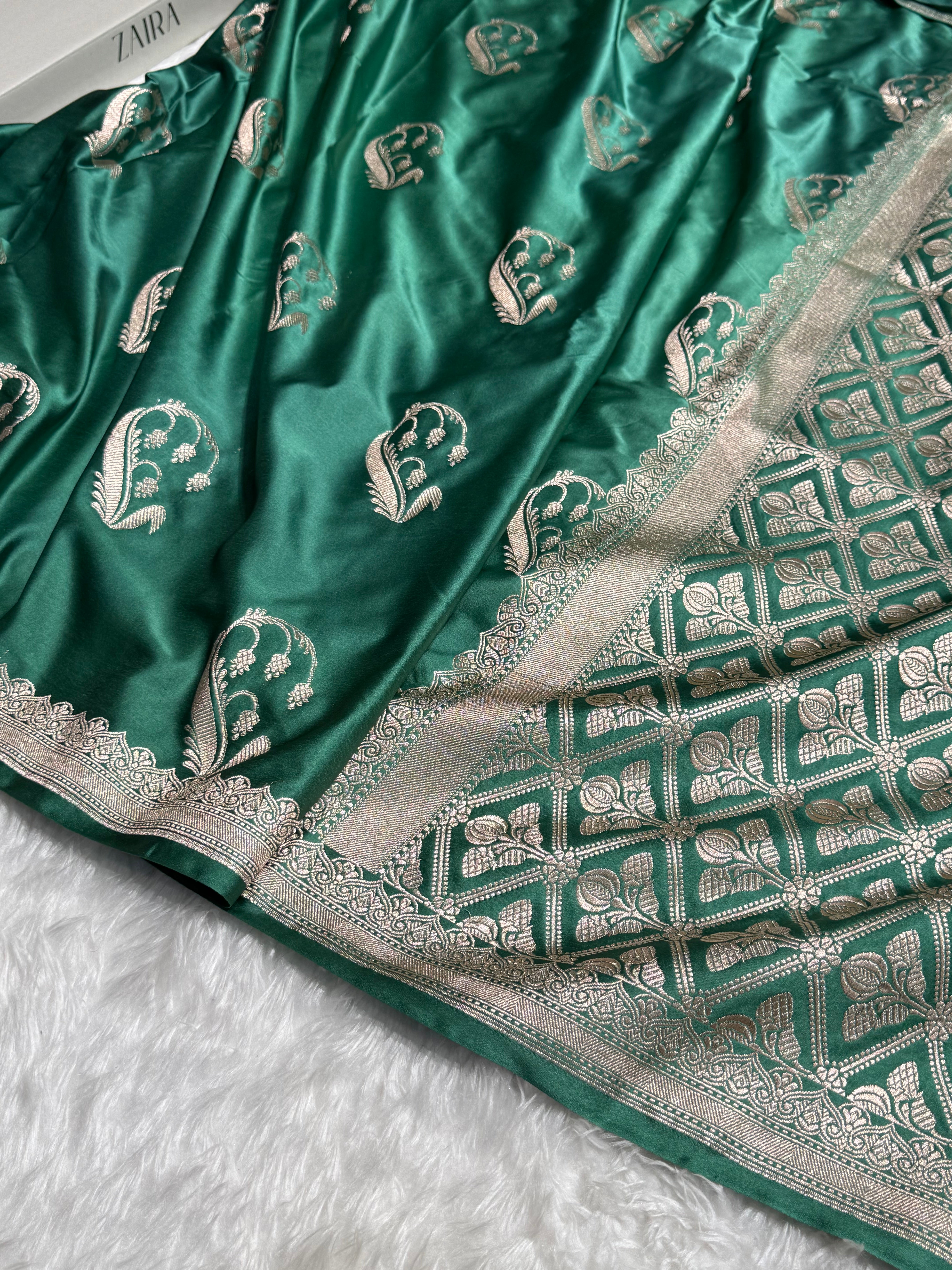 Sea Green Unique Boota Motif Mashru Silk Saree